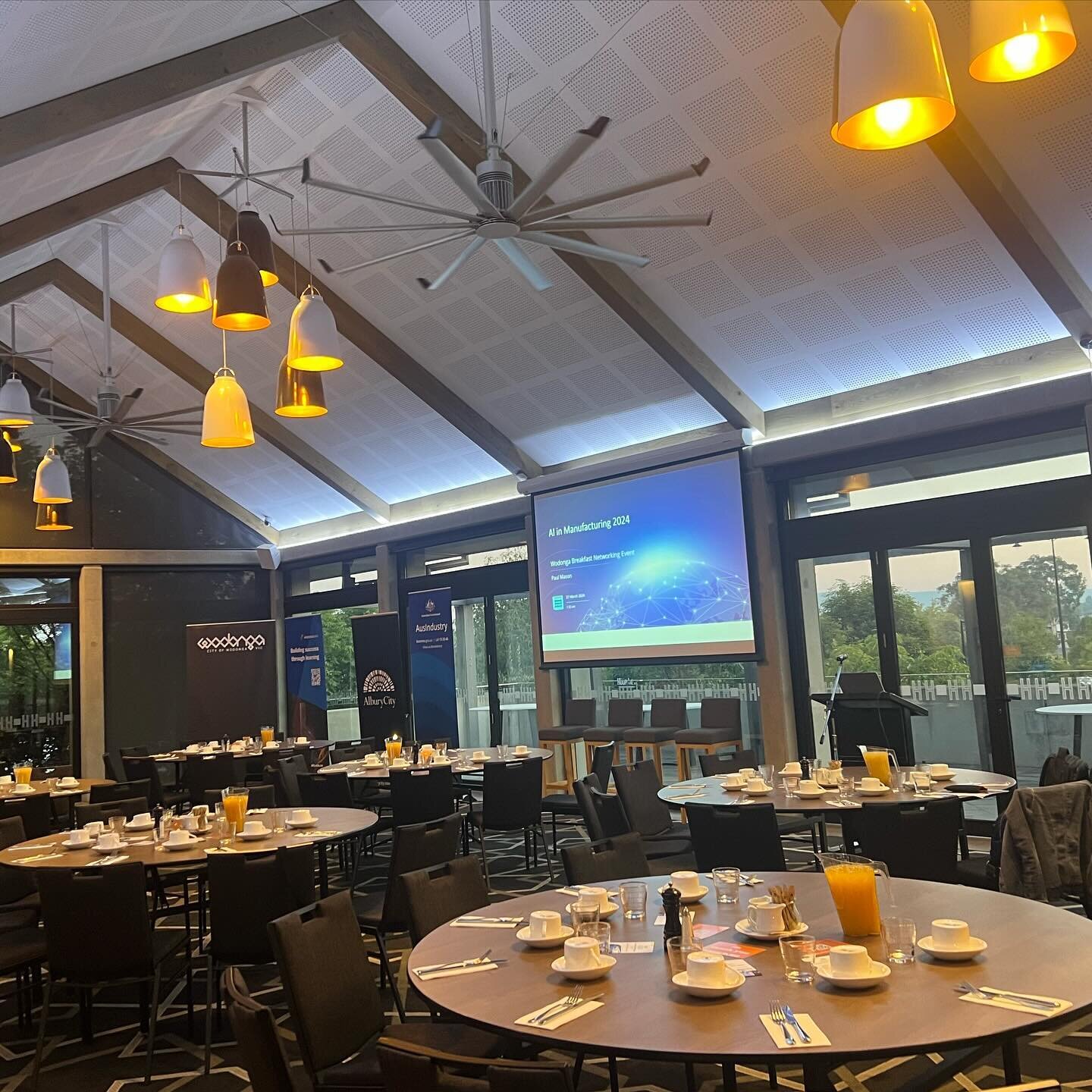 Nobody does an corporate event better. 
(Even if it means an early start for our team, so yours can enjoy brekky!)
Reach out to our team or head to our website for more info. 

#eventswodonga 
#visitaw