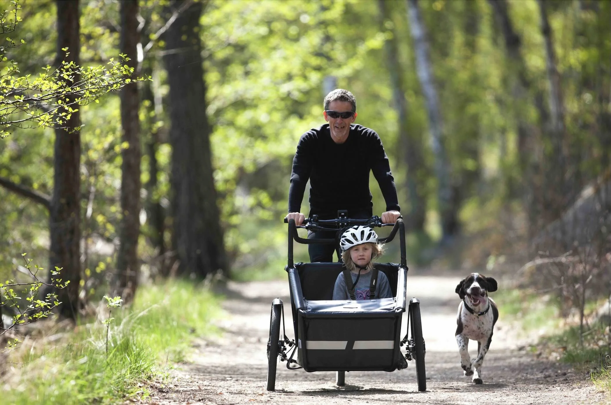 Livelo #1, cargo bike, cykling through the woods