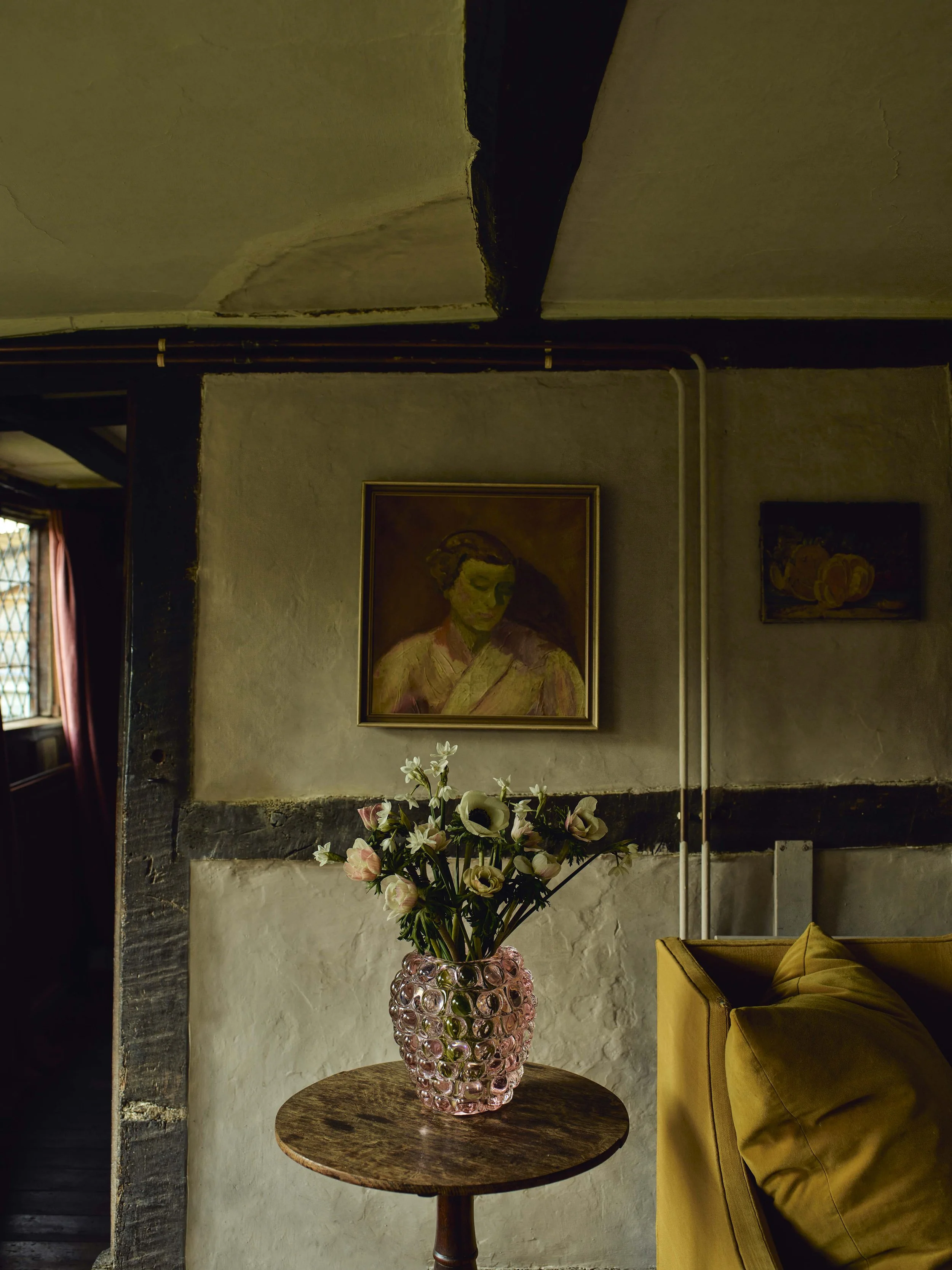 14-LightPinkVase_0009.jpg