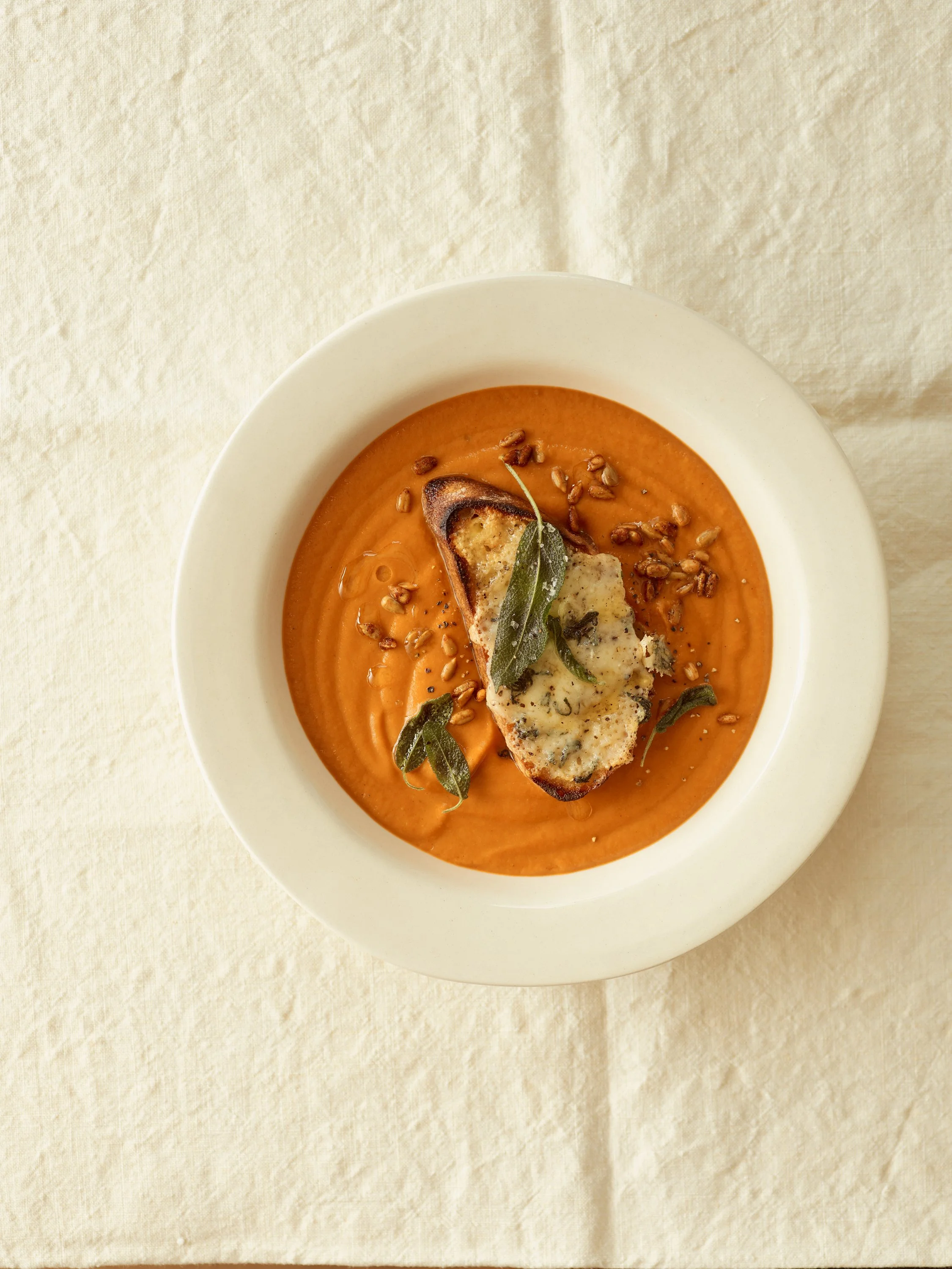 Shot1_RoastedPumpkinRedPepperSoup_007.jpg