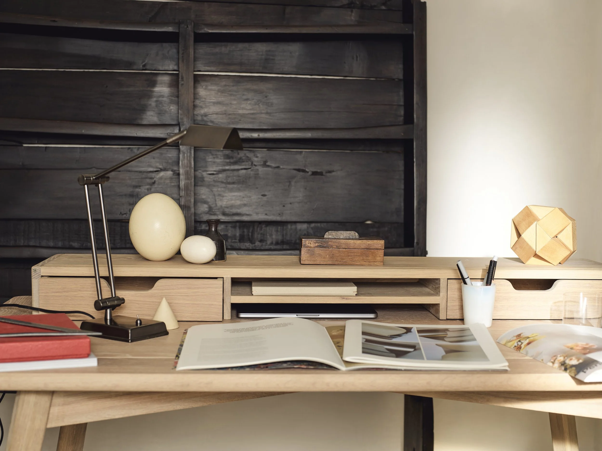 Large-HOME OFFICE_CHETHAM DESK LAMP_BRONZE_01.jpg