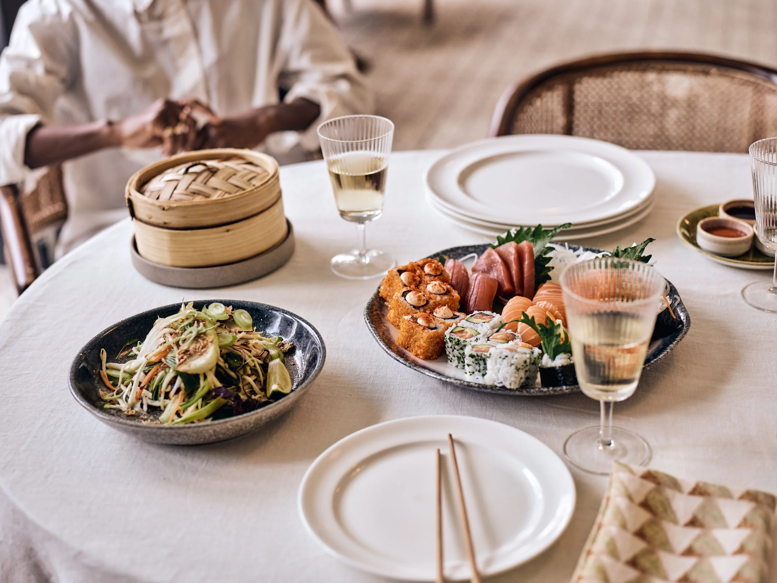 2023_05_05_SOHOHomeHouseWhite_PLATTER_0229.jpg