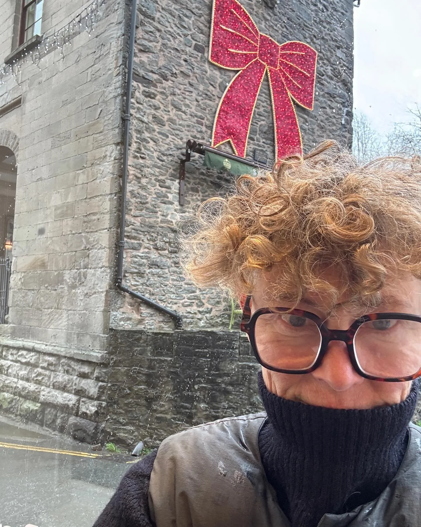 It&rsquo;s a wrap!

After four years of running my second gallery The Chair here in Hay I have closed my doors on this great artistic space. 

There were probably nearly one hundred exhibitions over that time including the illustrious Maker&rsquo;s W