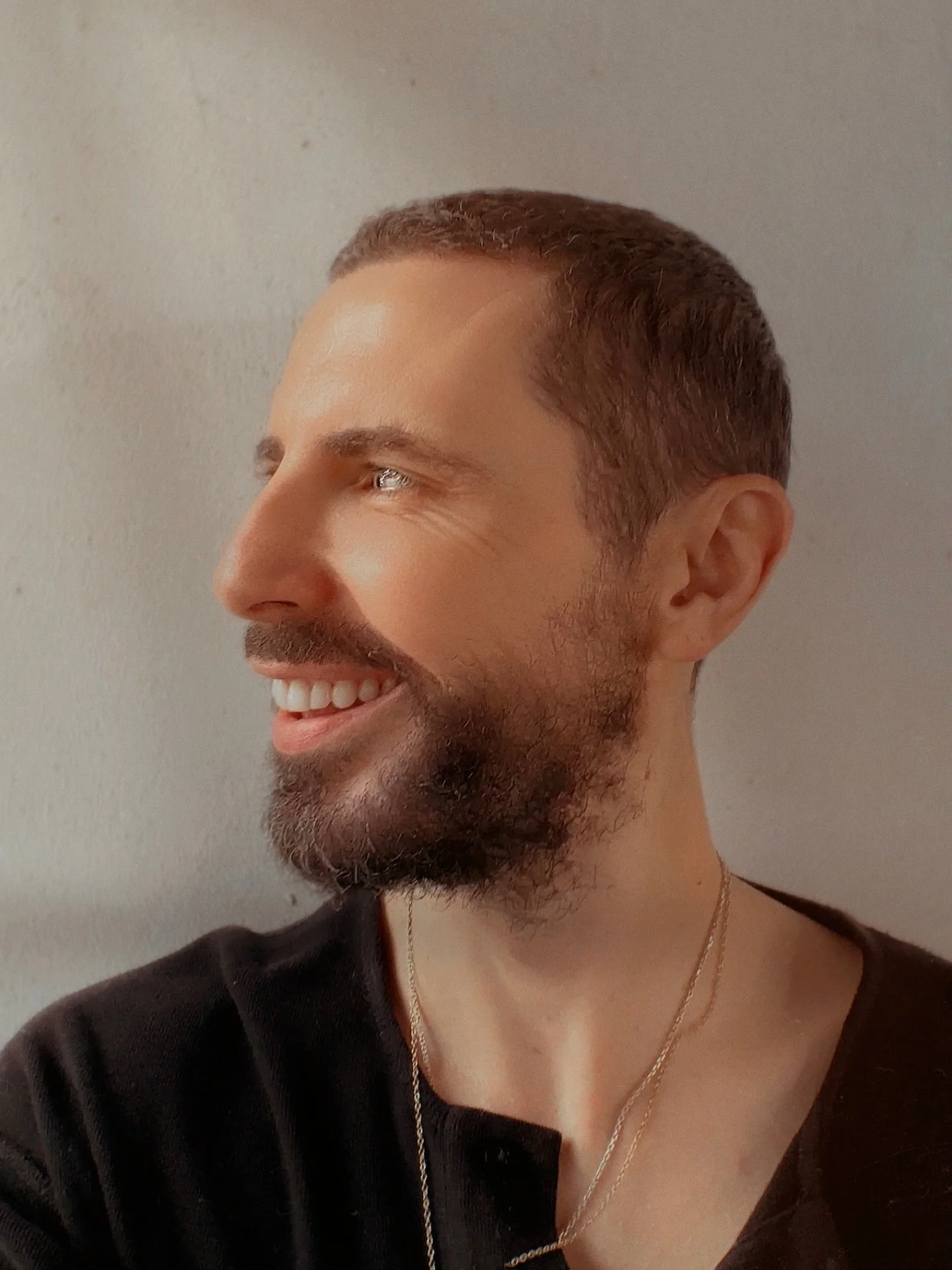 ✨Redefining dreams 

There was a time when my vision of success looked very different.
Running a fashion company. A team of 25. Millions in company revenue. Buying designer clothes. Flying to LA and Miami for expensive holidays. Private clubs, champa