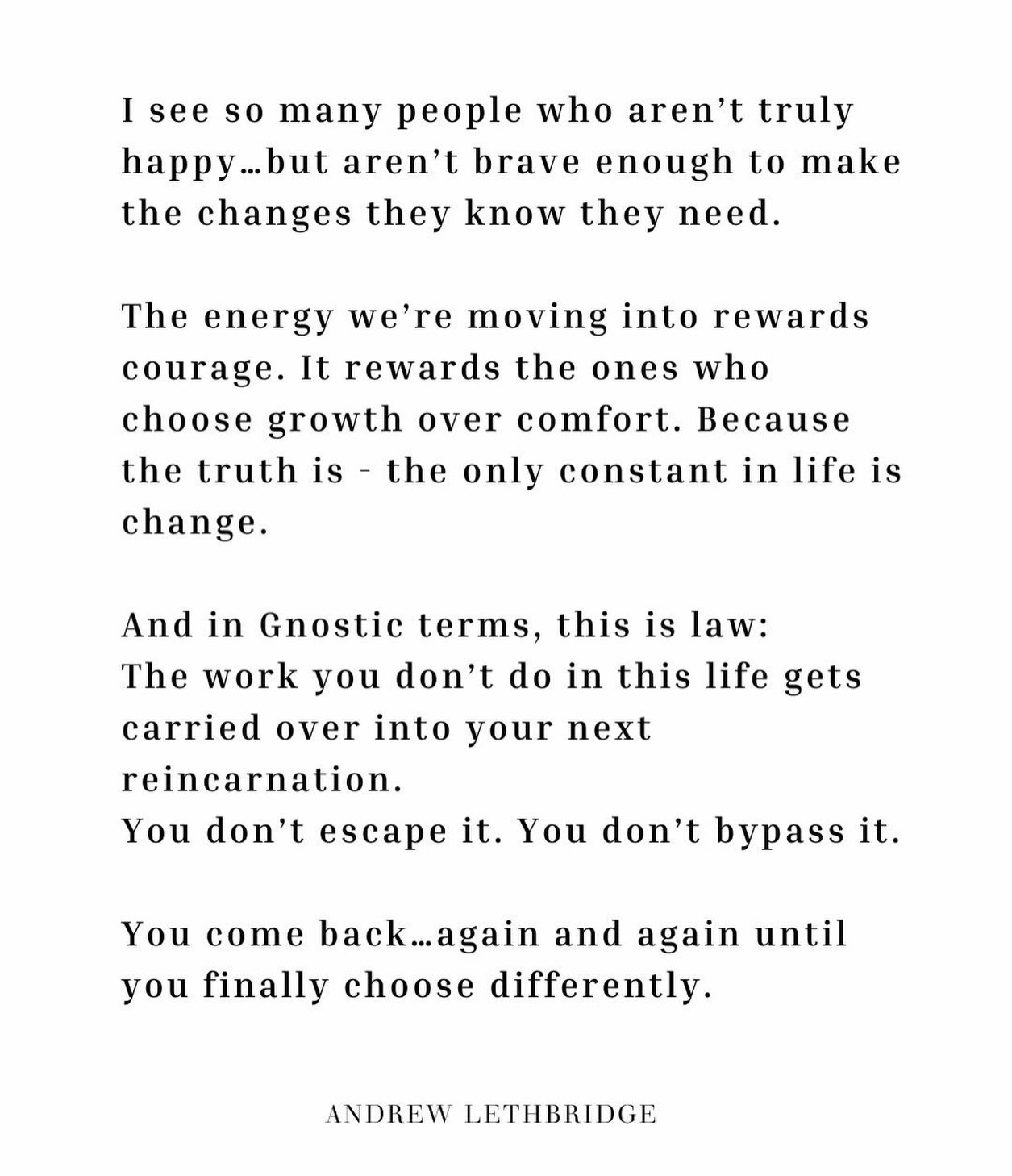 ✨I see so many people who aren&rsquo;t truly happy&hellip;
but aren&rsquo;t brave enough to make the changes they know they need.

They stay in the same patterns, the same environments, the same identities&hellip;
not because they don&rsquo;t know -
