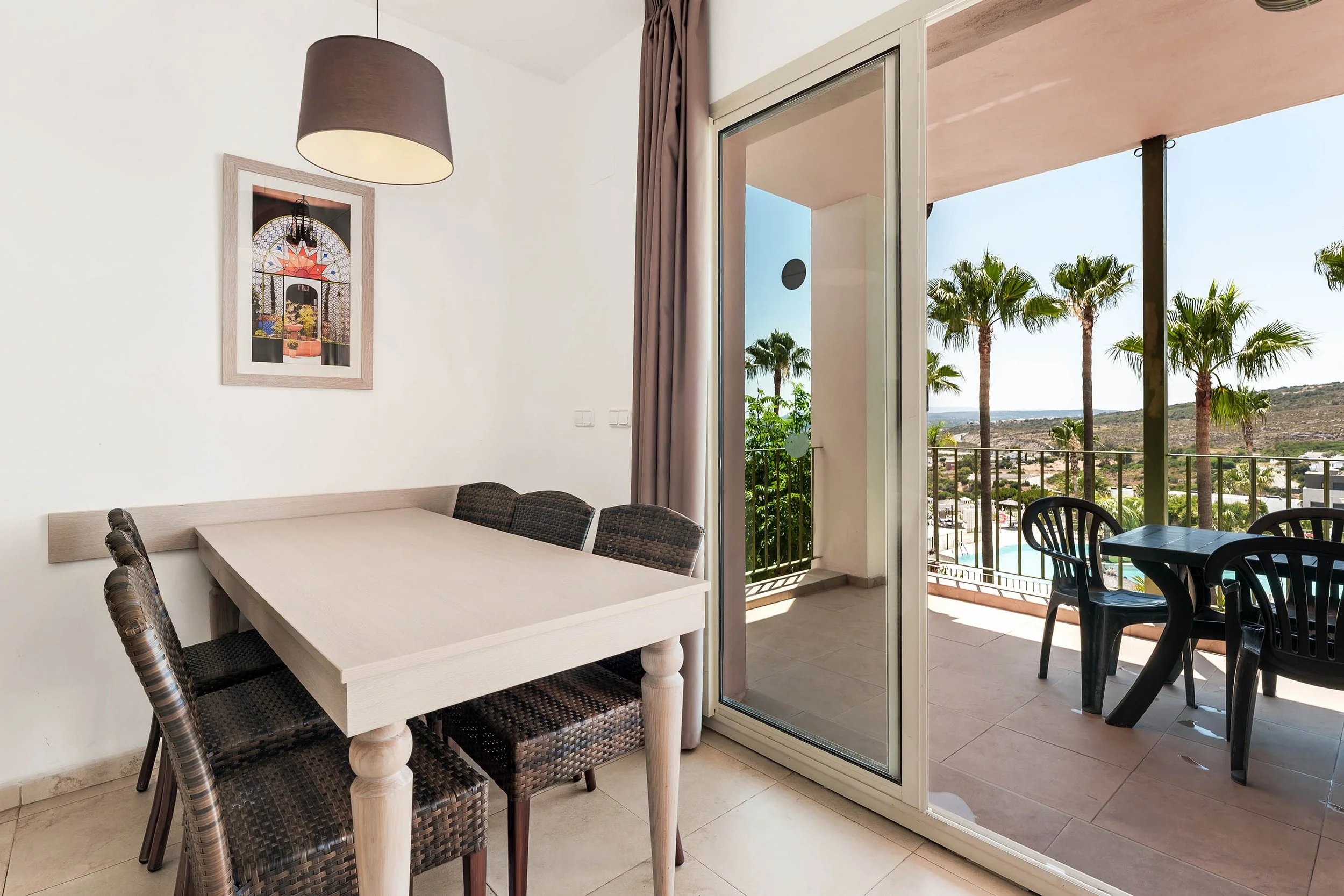 Costa del Sol Aparthotel-15.jpg