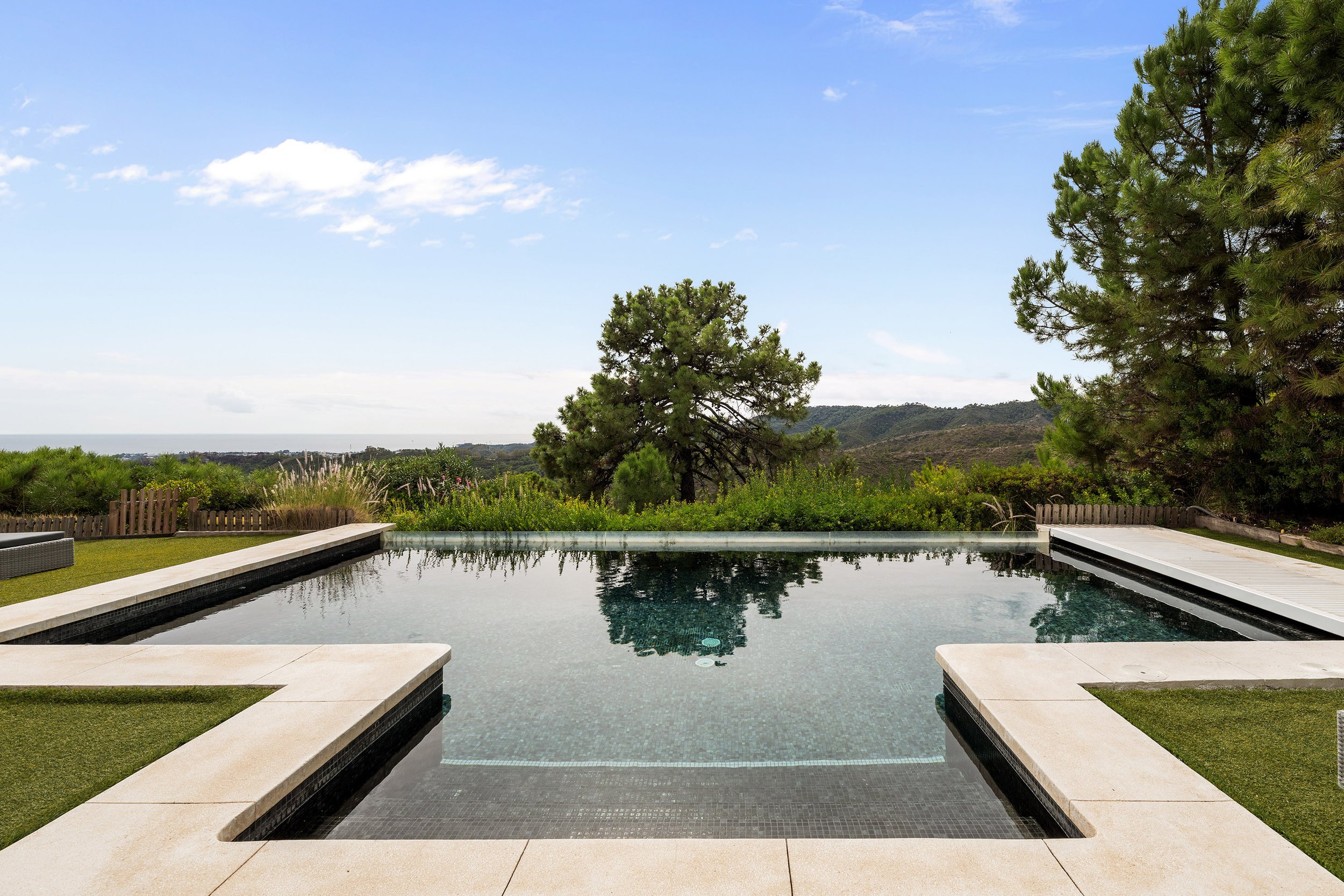 Montemayor C9-27.jpg