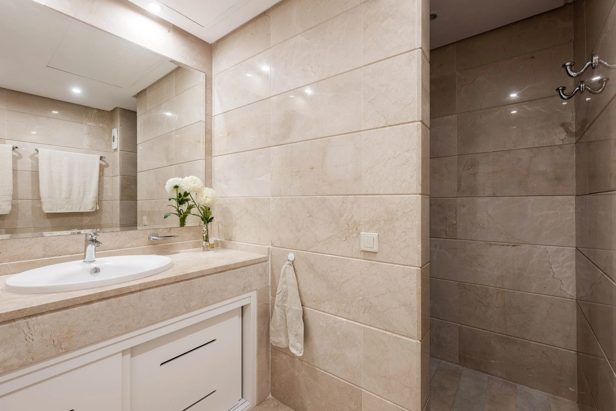 Park Beach B6 4-4.jpg