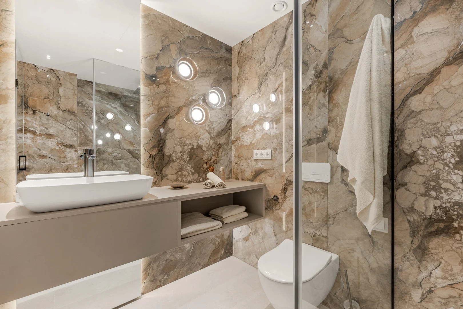 37 Bahia del Velerin 1-6.jpg