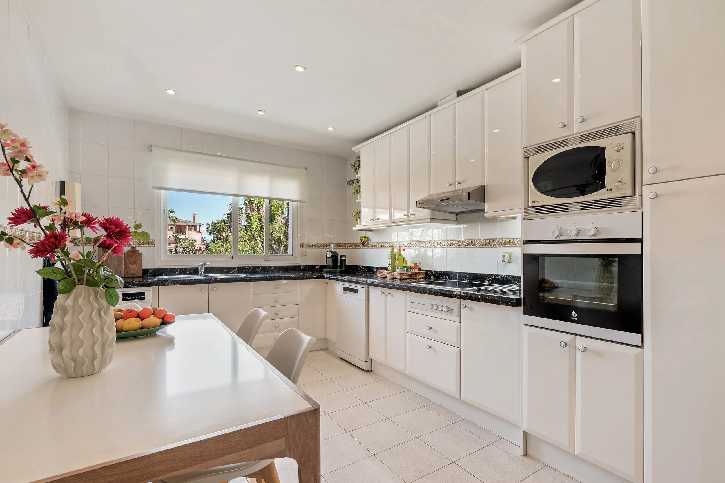 Park Beach B6 4-6.jpg