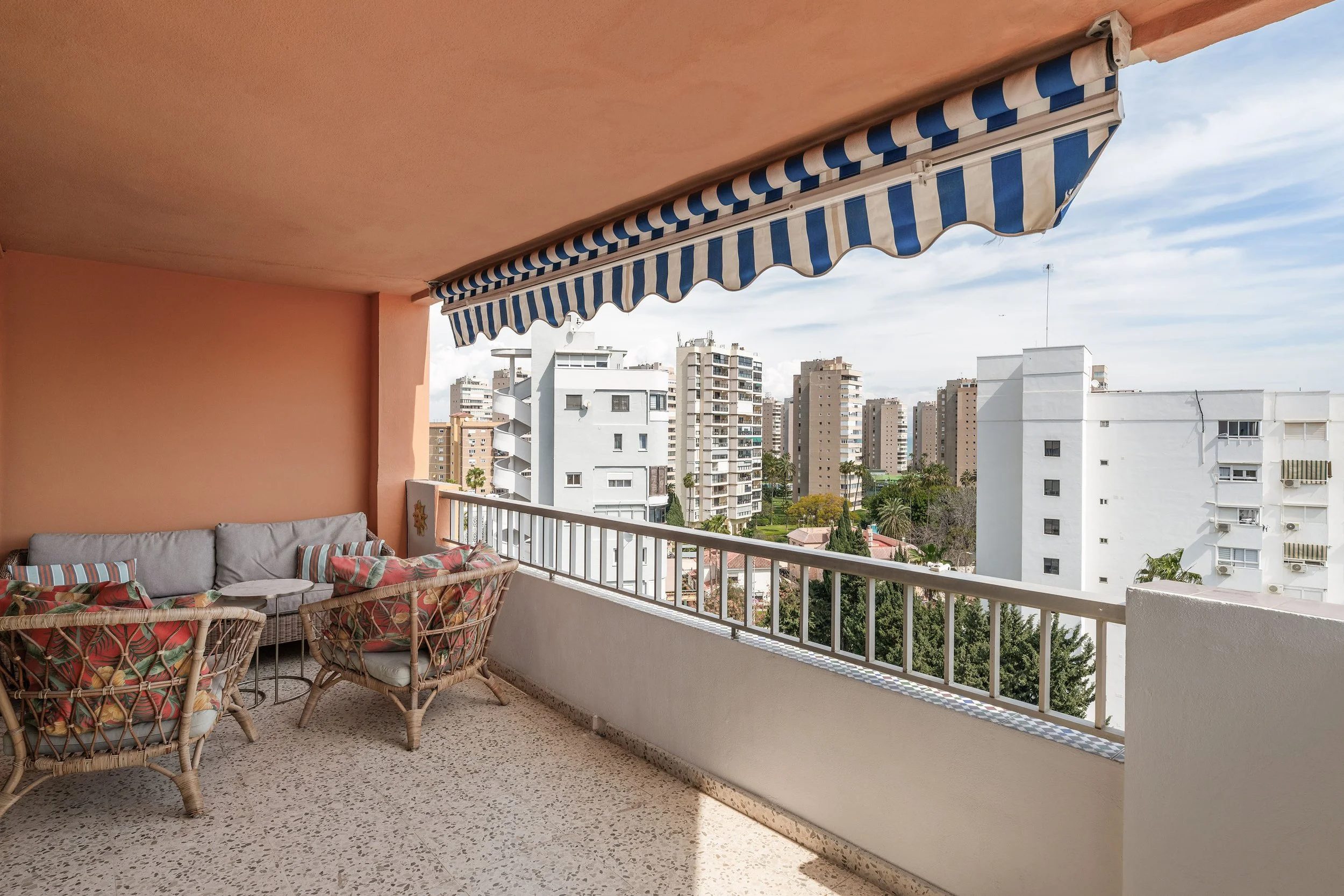 Torremolinos Bajondillo 75 BC-17.jpg