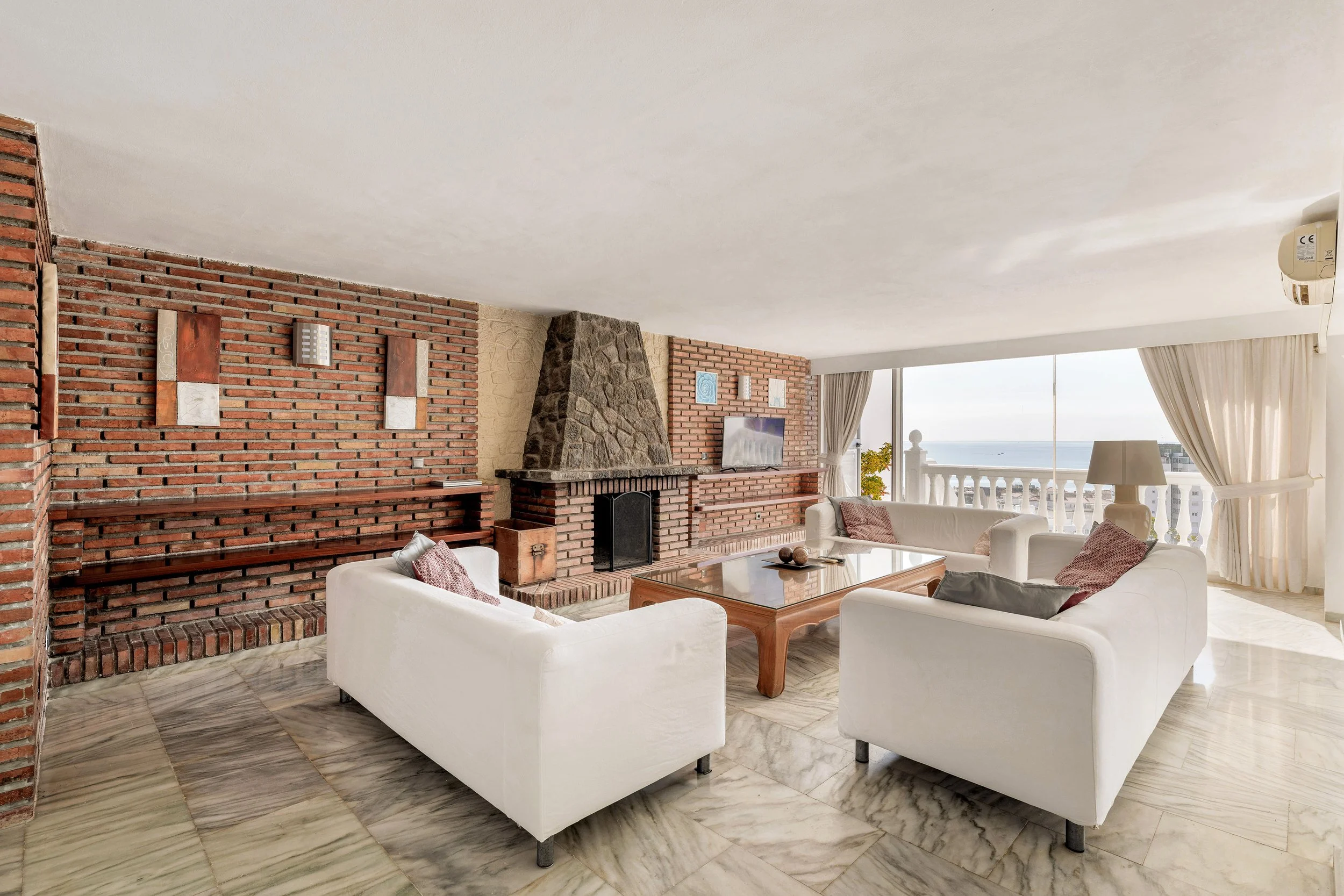 Torremolinos Violin 16 Bajo-5.jpg