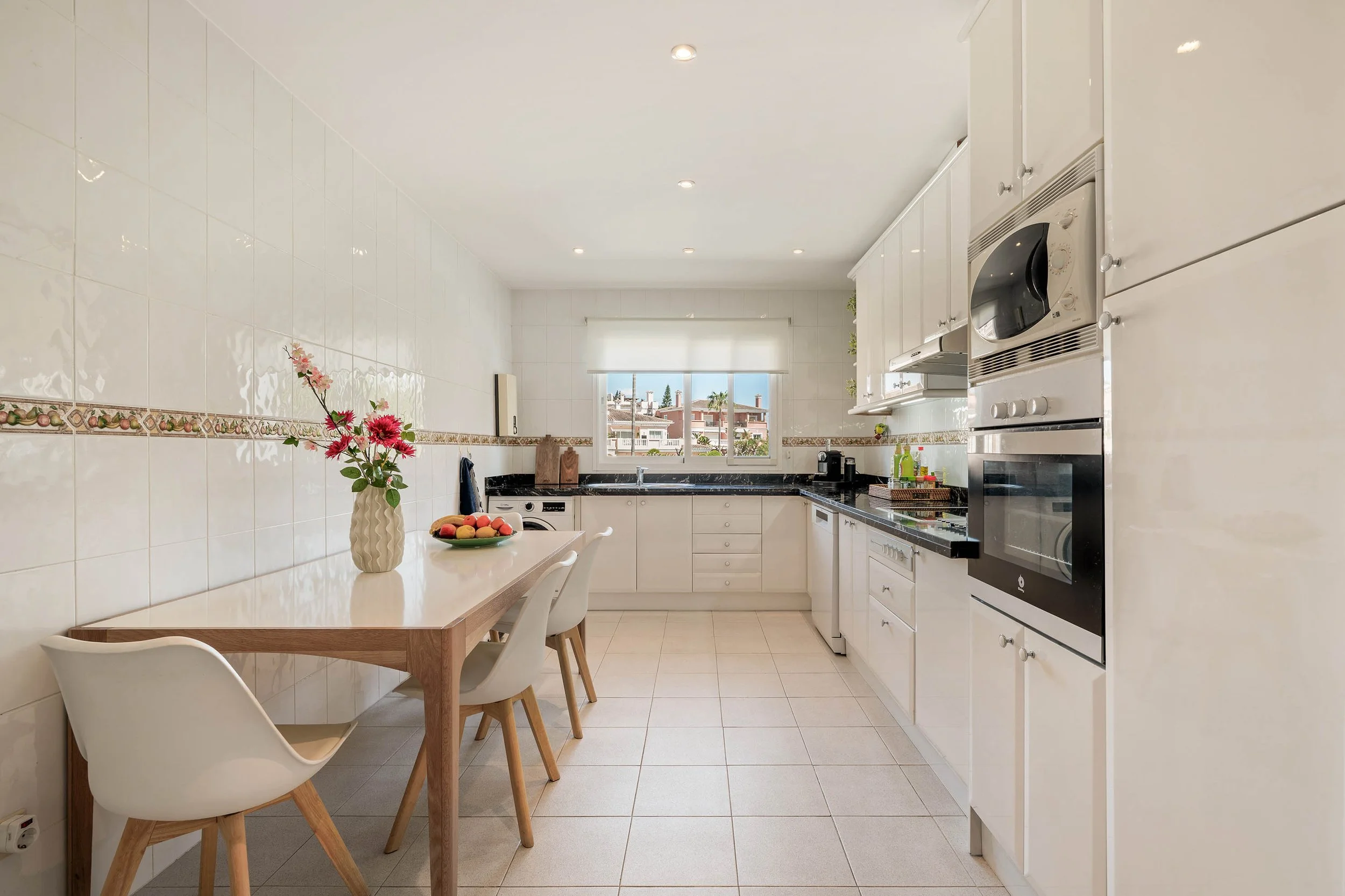 Park Beach B6 4-5.jpg