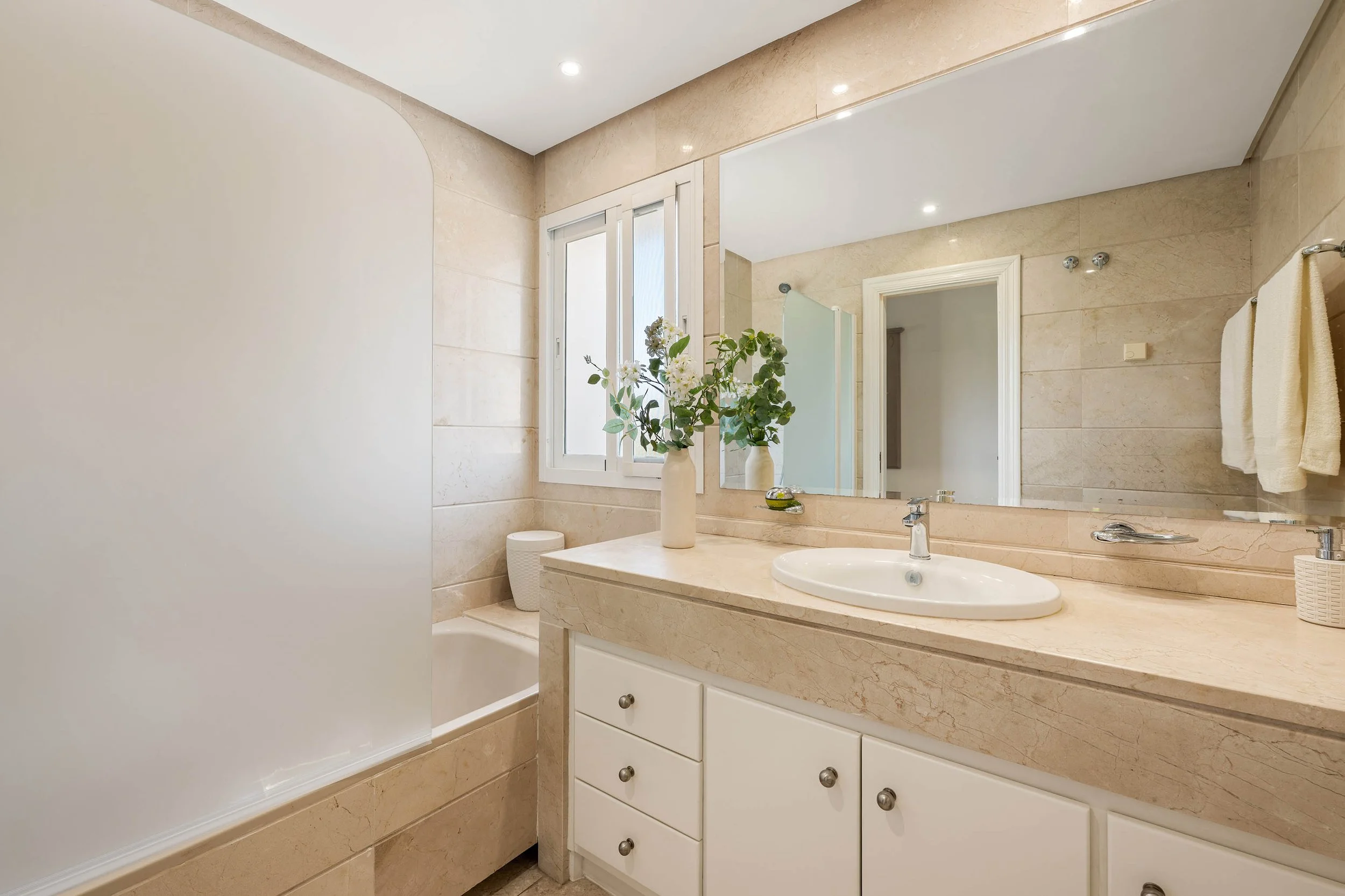 Park Beach B6 4-2.jpg