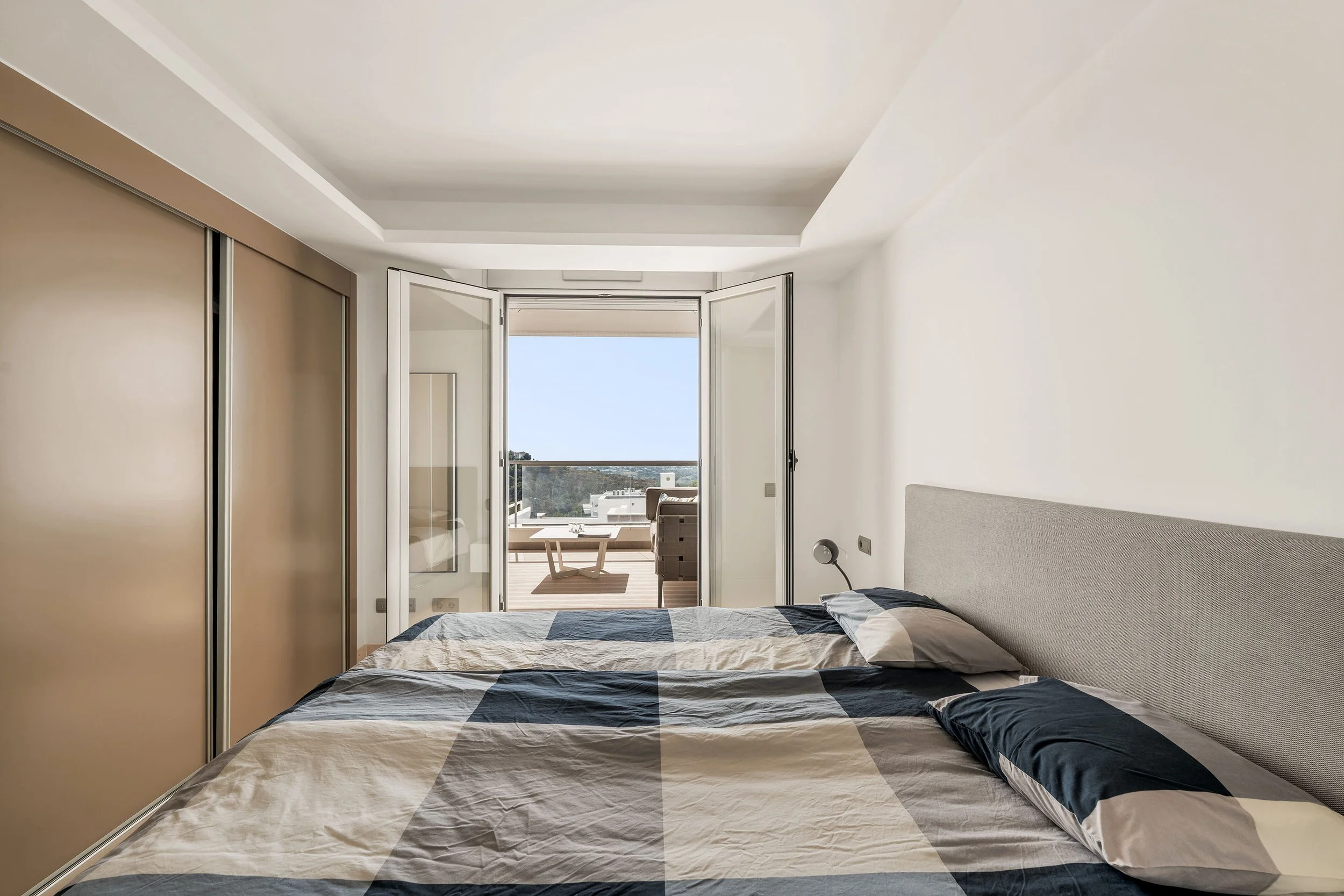 Los Arqueros Avalon B8 5-7.jpg