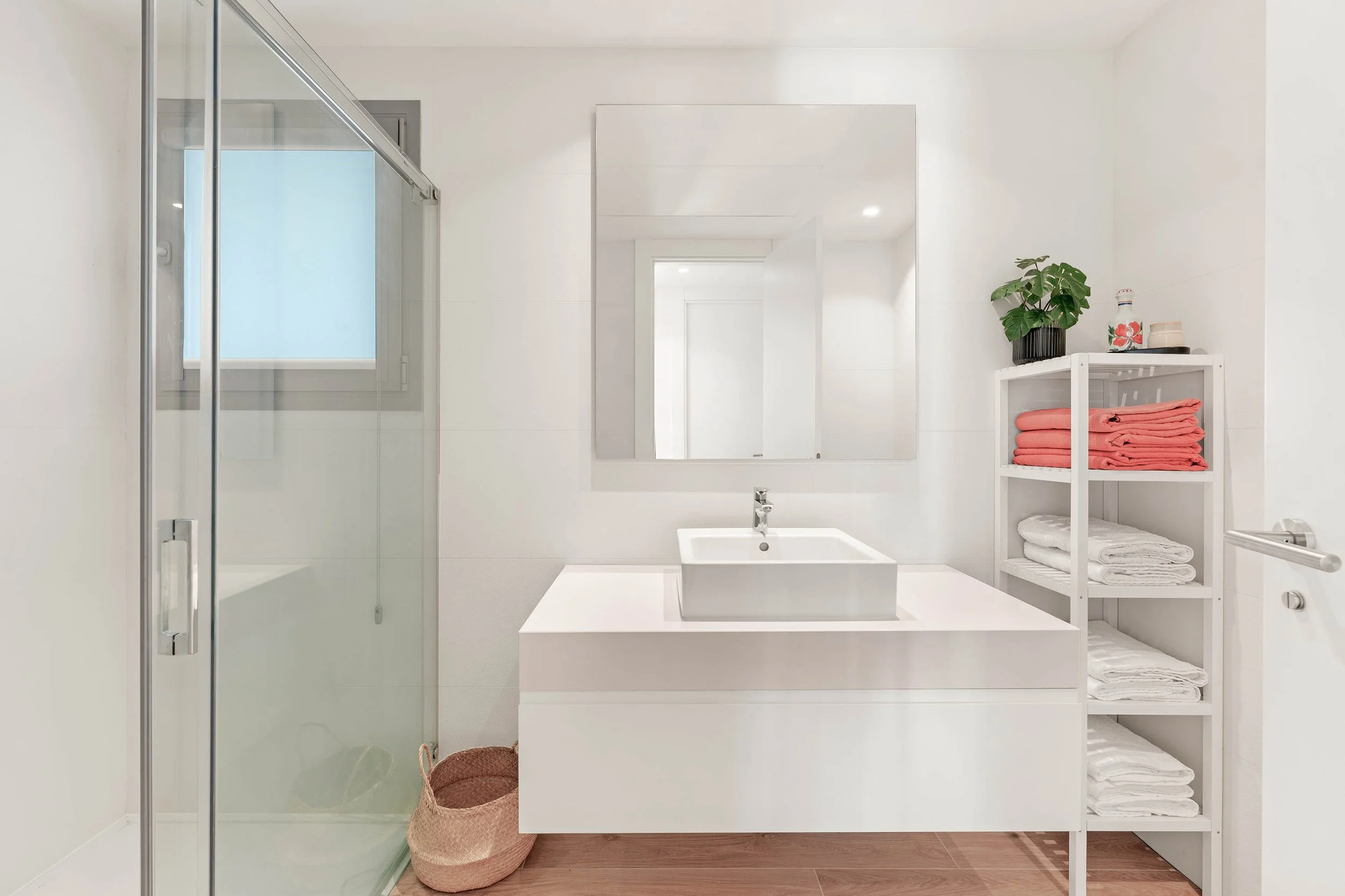 Tim Sunset Marbella B1 2B HD-8.jpg