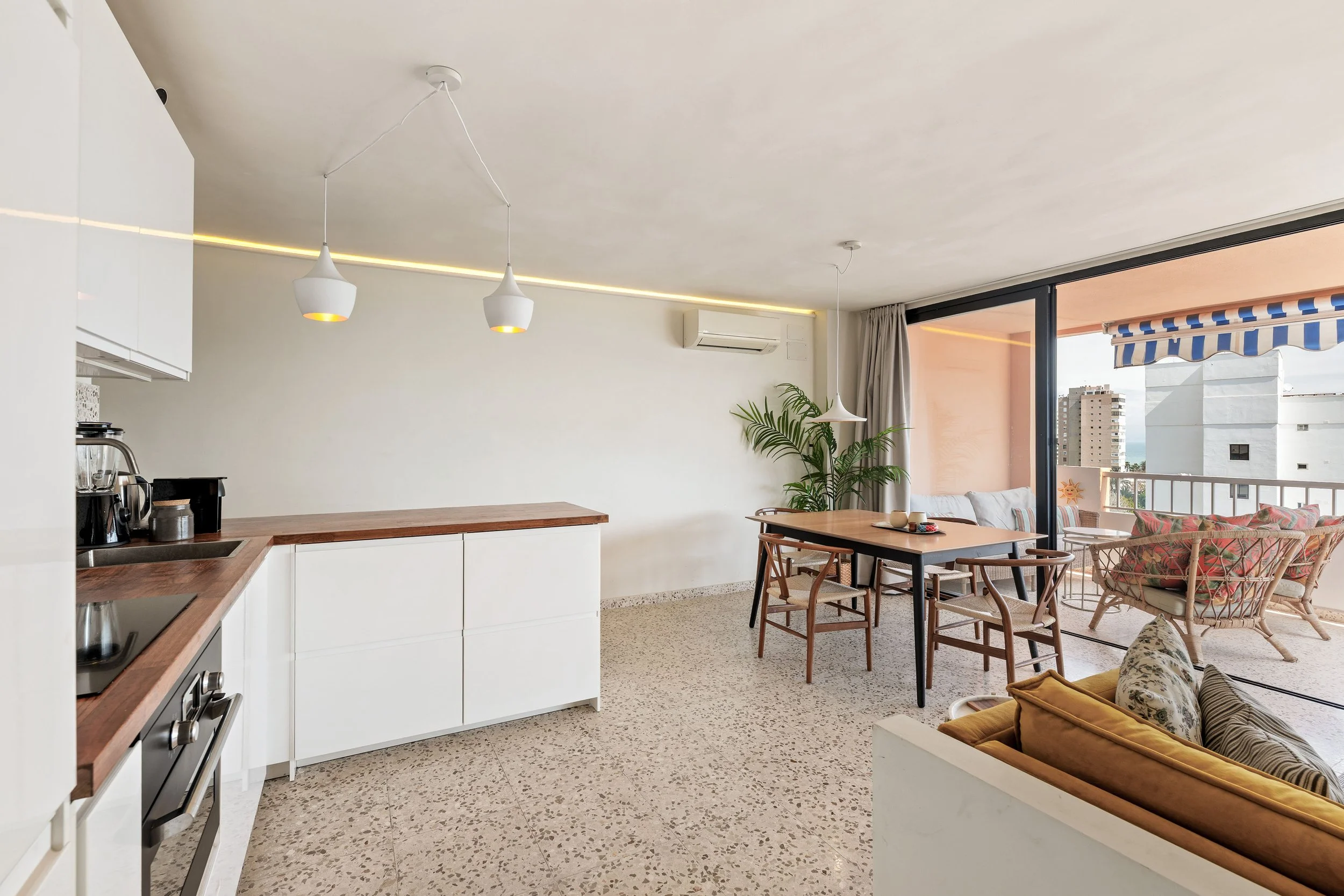 Torremolinos Bajondillo 75 BC-10.jpg