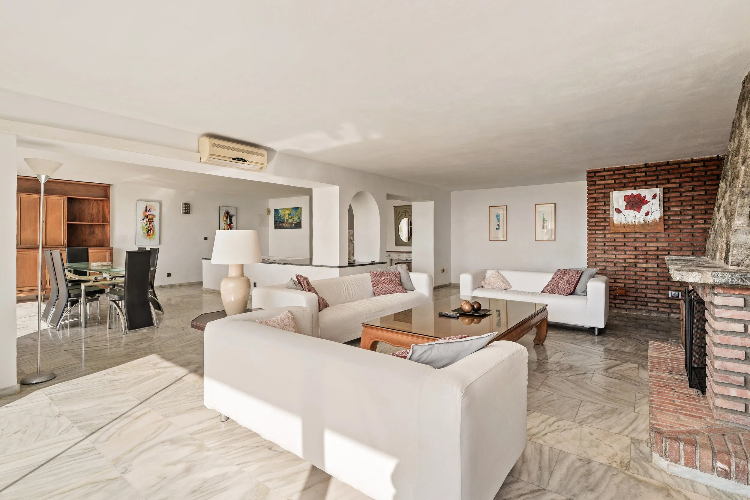 Torremolinos Violin 16 Bajo-7.jpg