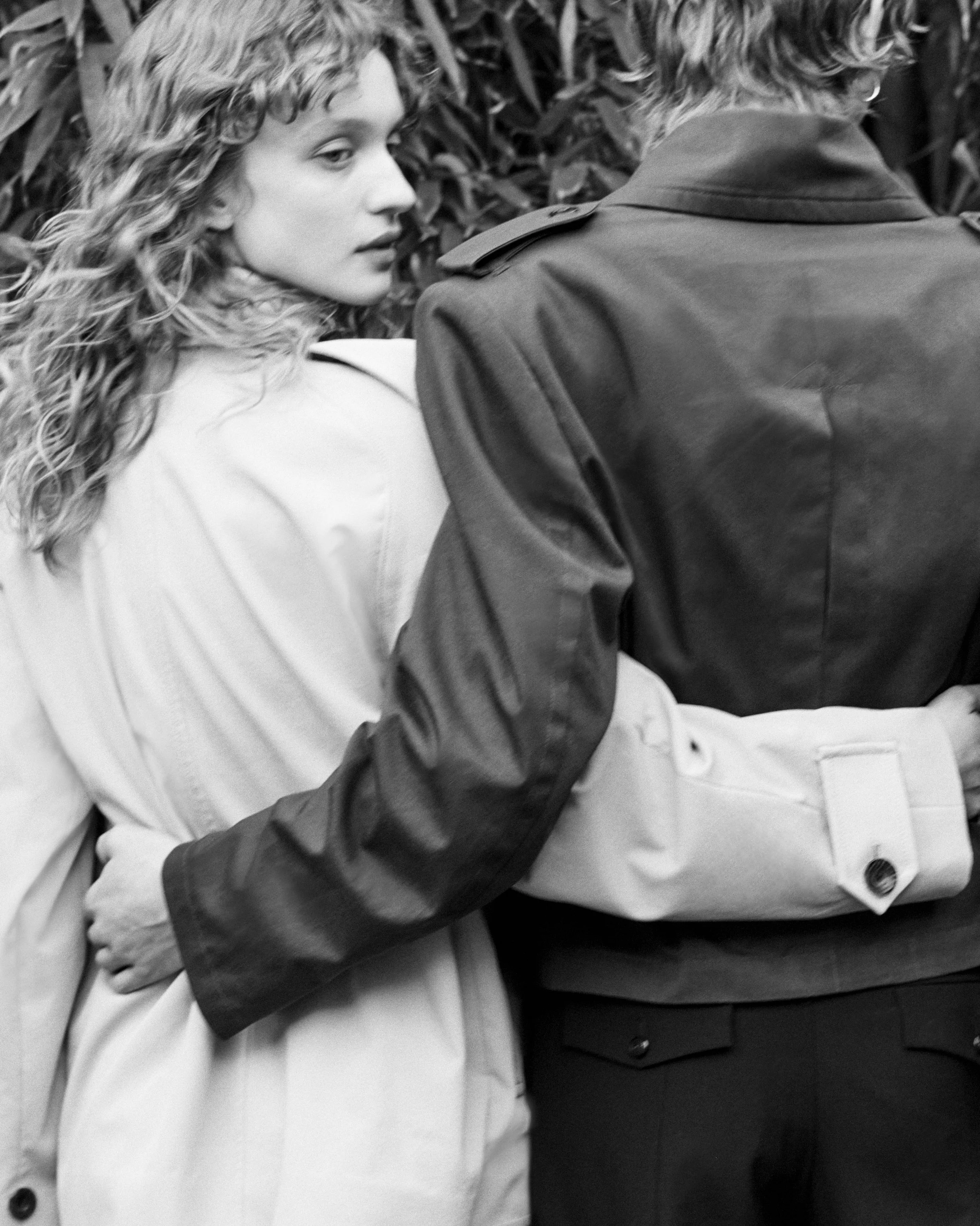 Duel Magazine-01-1210.jpg