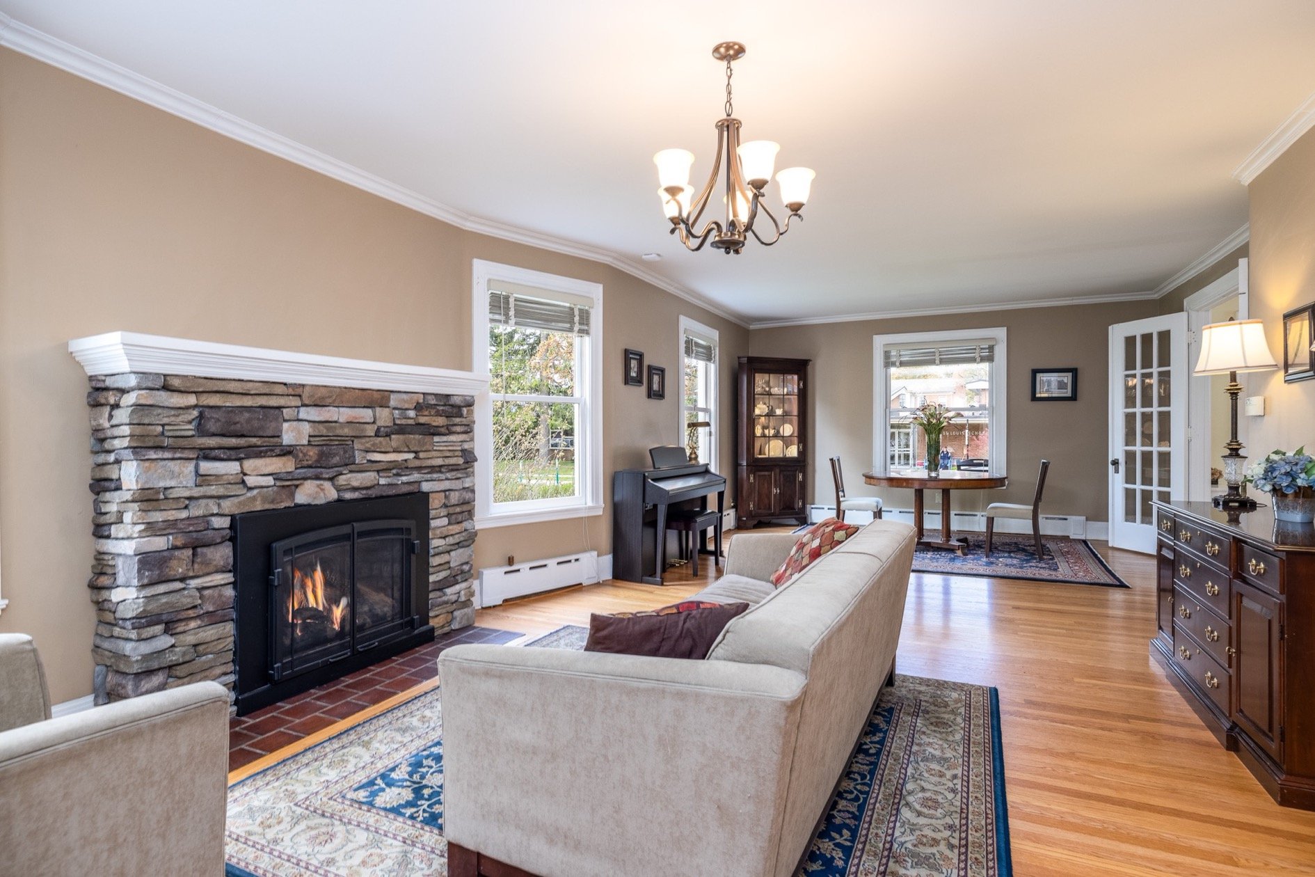 8 Rand Place Pittsford, NY