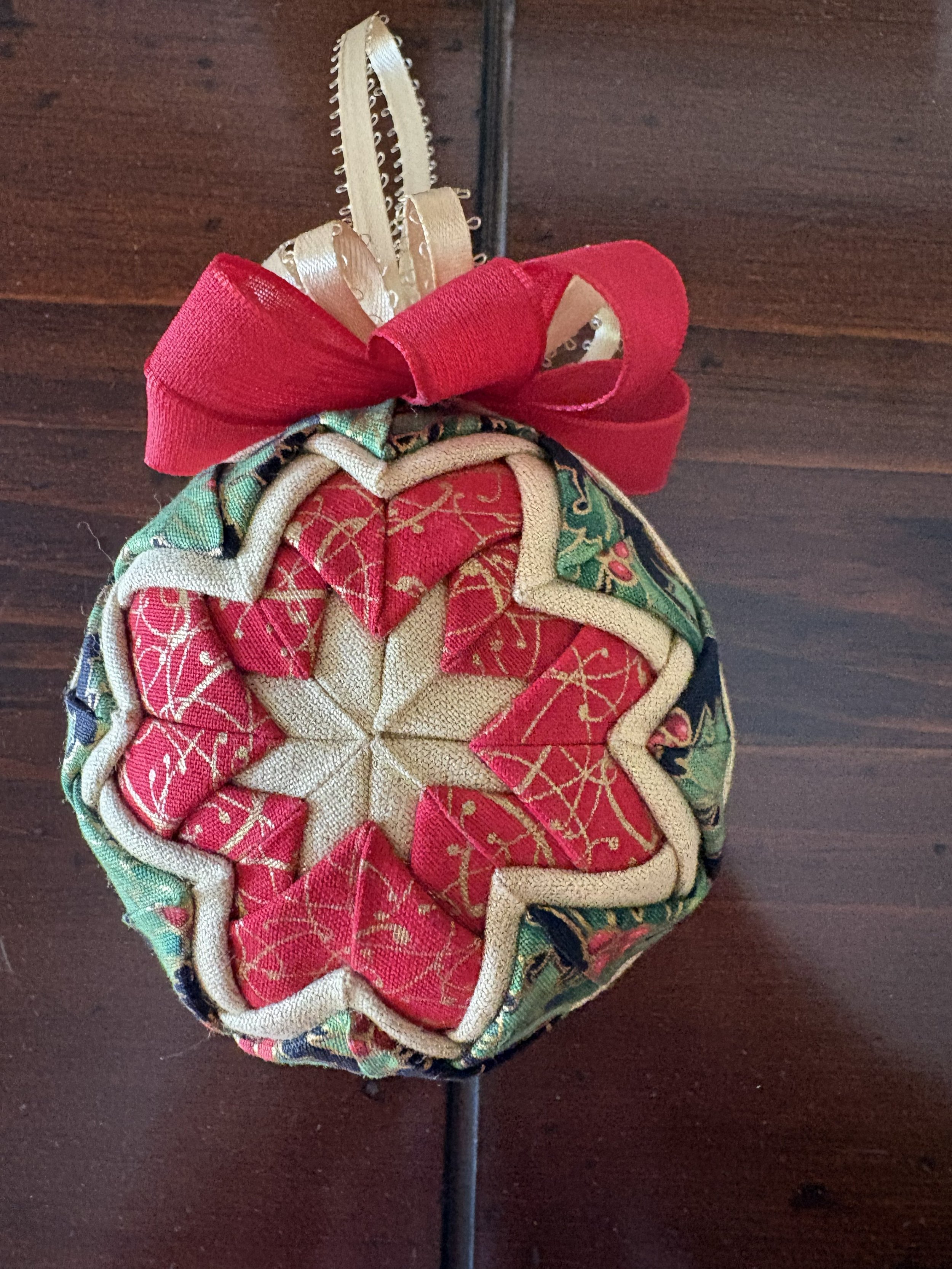 ornament 2.jpg