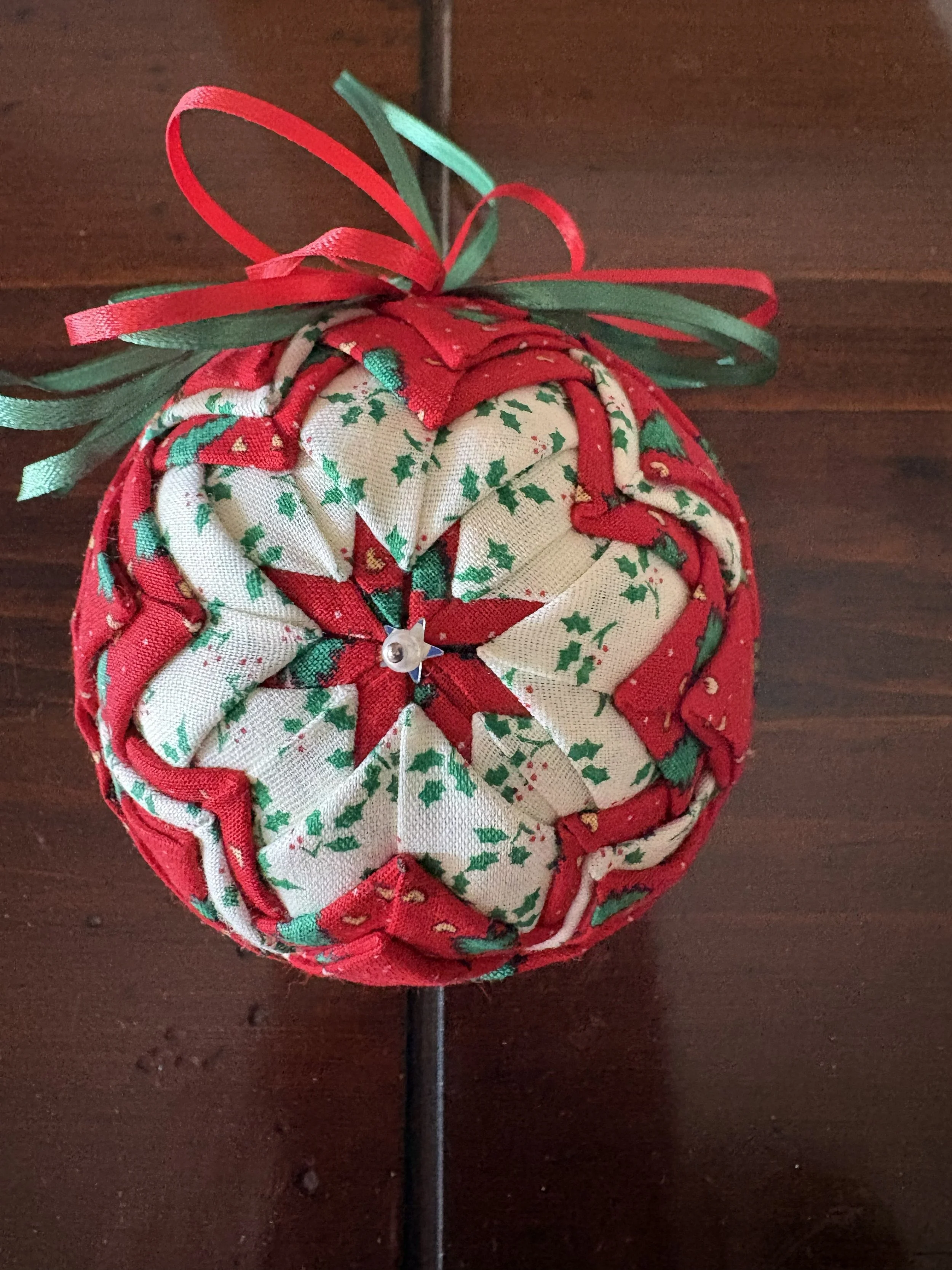 ornament 3.jpg