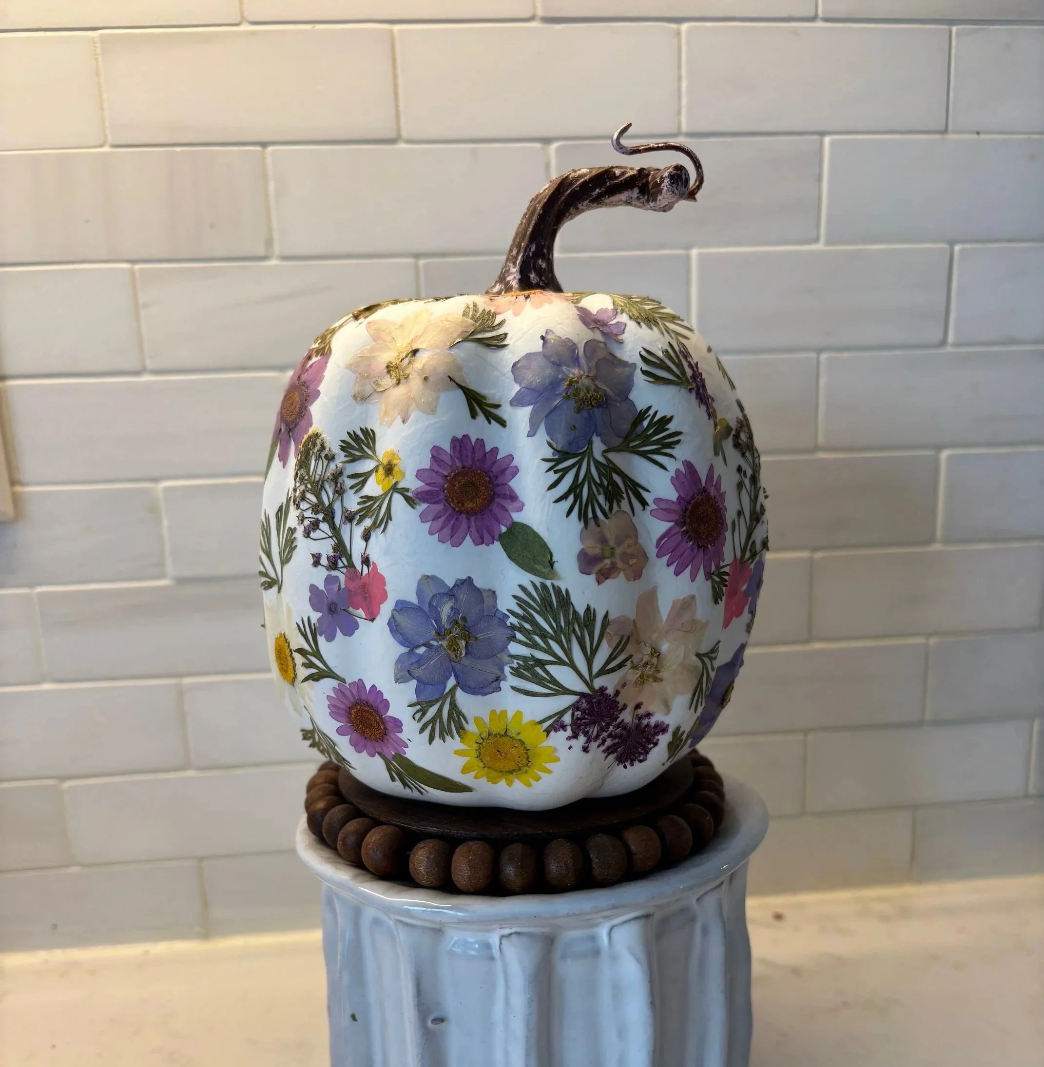 Decoupage a Pressed Flower Pumpkin Workshop on September 11 in Whitehouse NJ