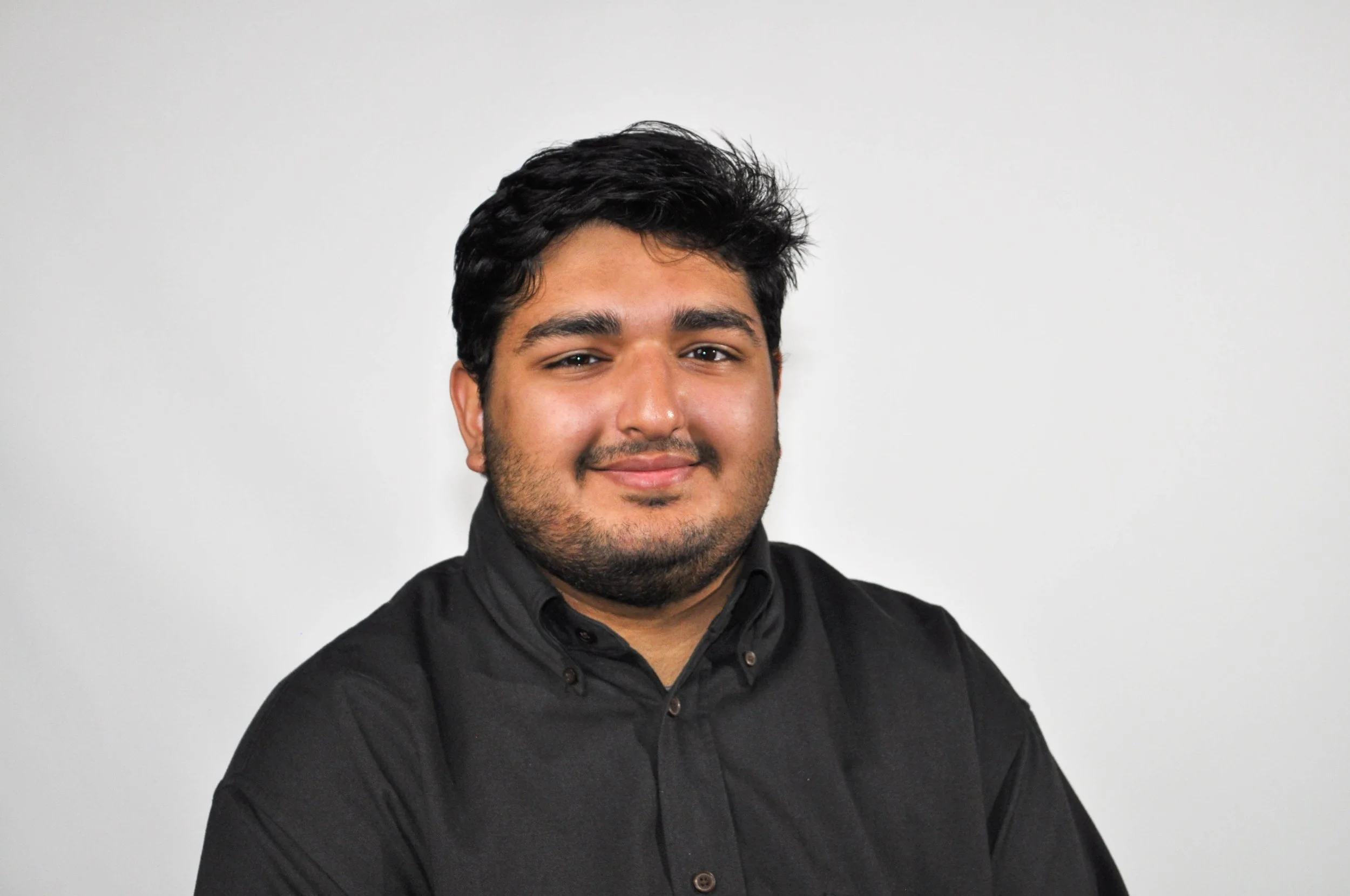 Headshot_Ali.jpg