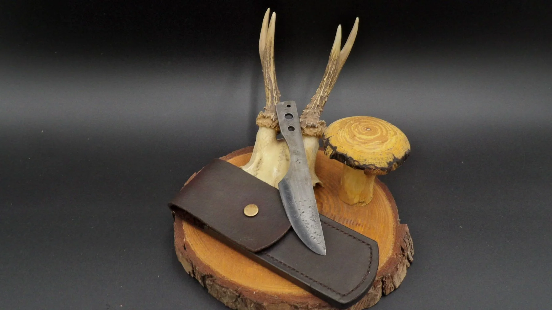 Hand‑Forged fixed Blade Pocket Knife