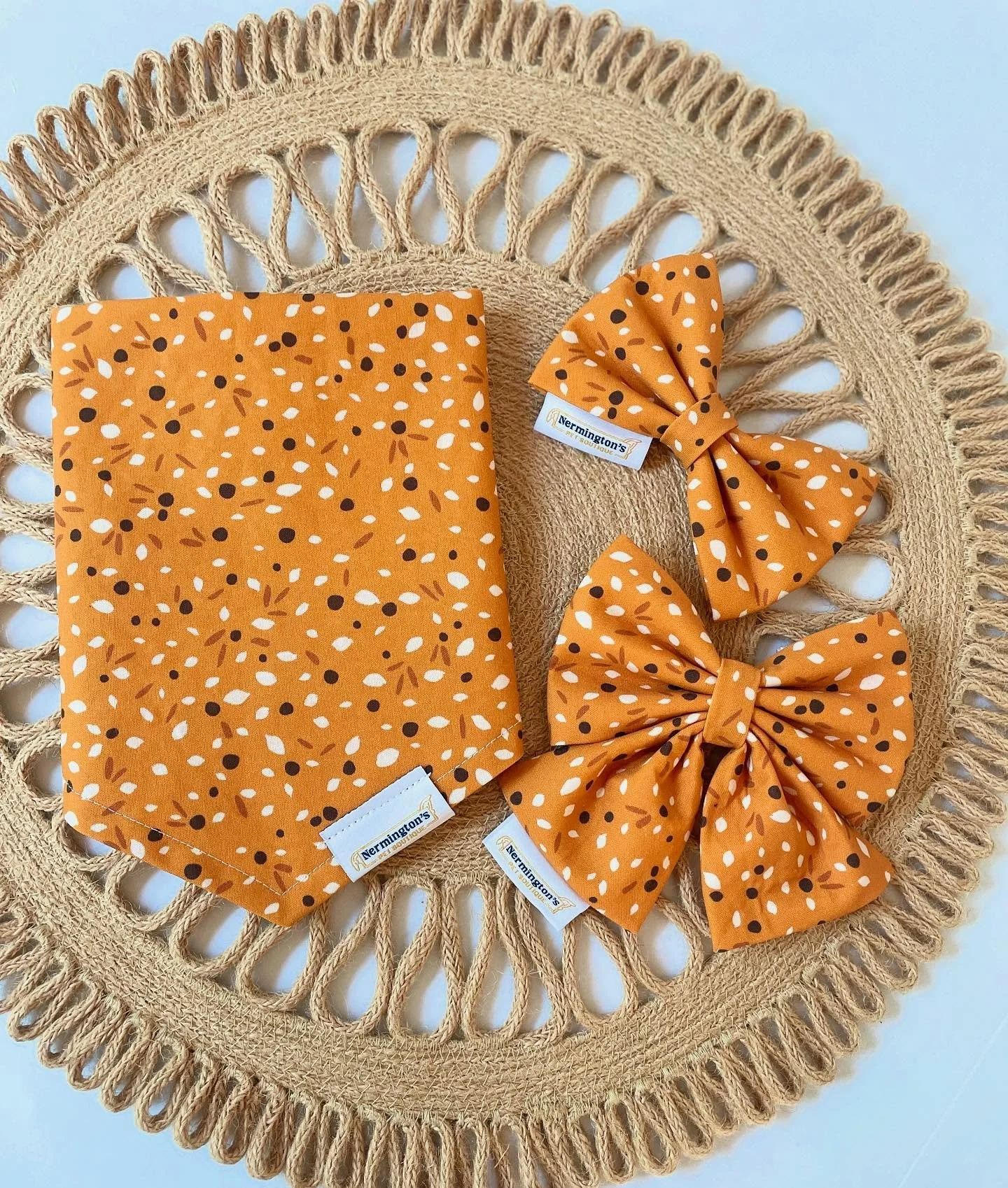 Does your pup need a little extra flair for your fall adventures? 🍂

Meet our brand new Cozy Confetti collection!🎉

This warm golden print with playful speckles is the perfect way to add a pop of personality to your pup&rsquo;s wardrobe.

Whether i