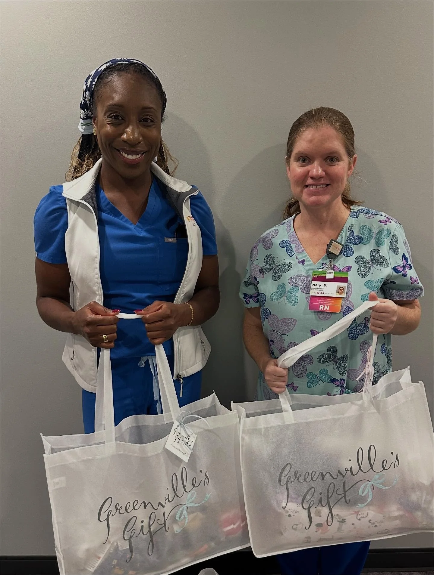 We love our community partners and are thankful for the work they do! Bag pickup day for Prisma Health - Behavioral Health, Prisma Health - Black Doula Project, Prisma Health - Healthy Start and The Parenting Place💪 @prisma_health @parentingplace