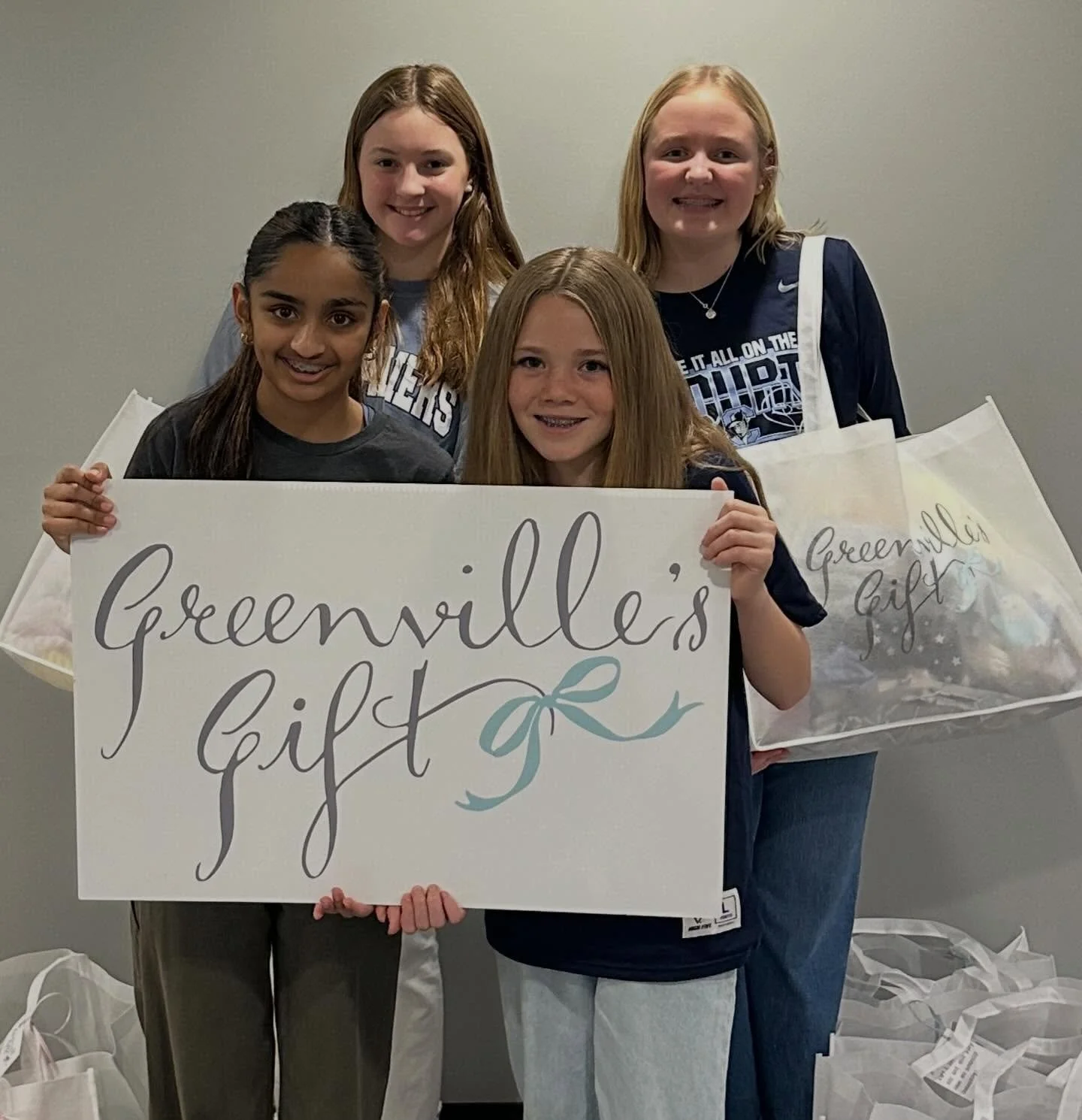 Fun morning with volunteers from Christ Church Episcopal School! @ccescavaliers