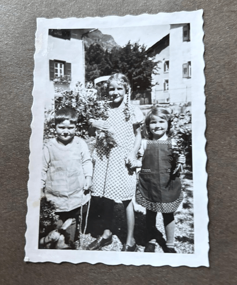 Linard, Maria and Christina Godly. Courtesy of Maria Godly.