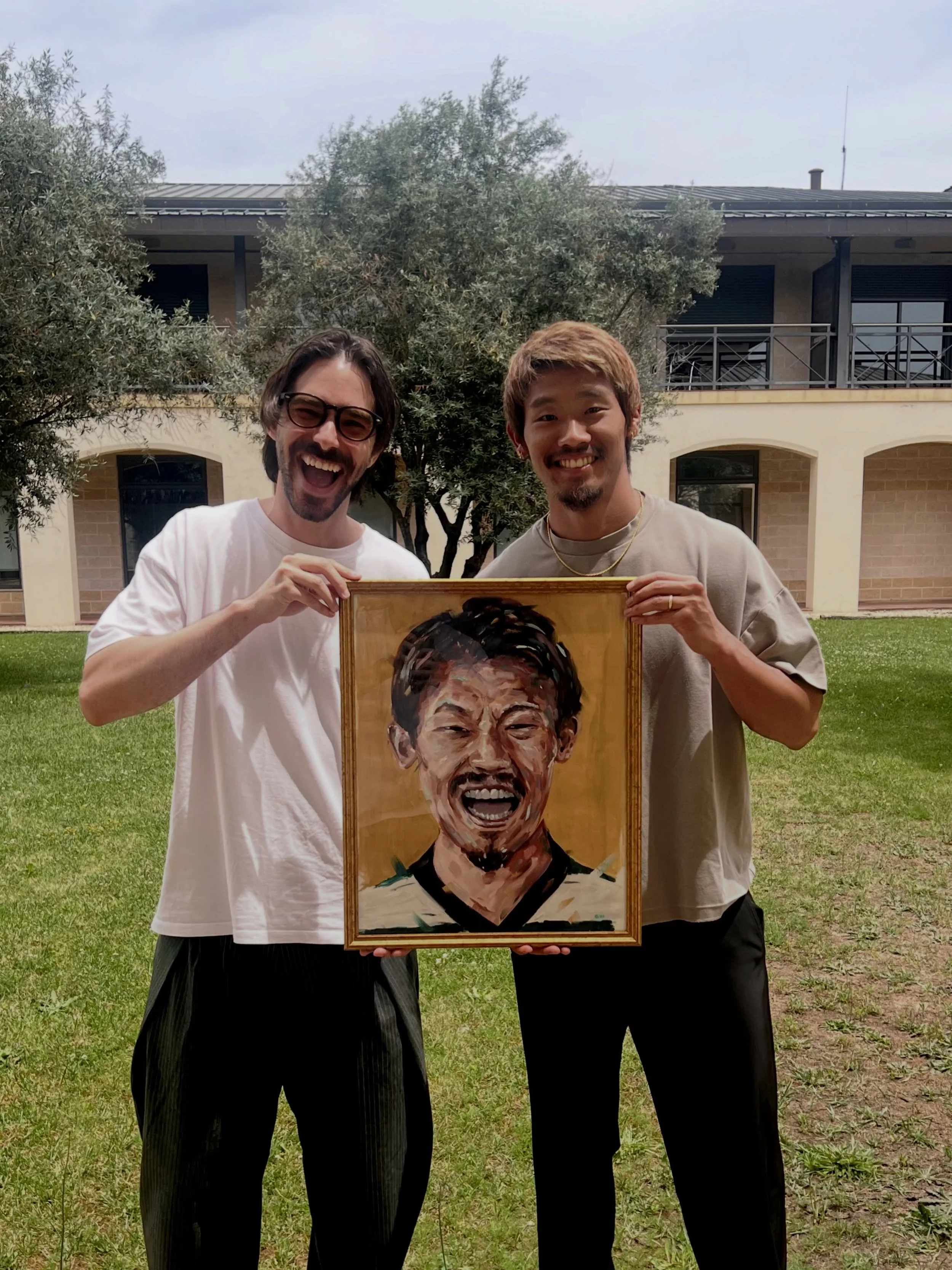 Today I had the honour of delivering my portrait painting to Morita.

As a Sporting supporter, and as someone deeply connected to Japan, this painting meant far more than creating an artwork. It was a tribute of respect, gratitude and admiration for 