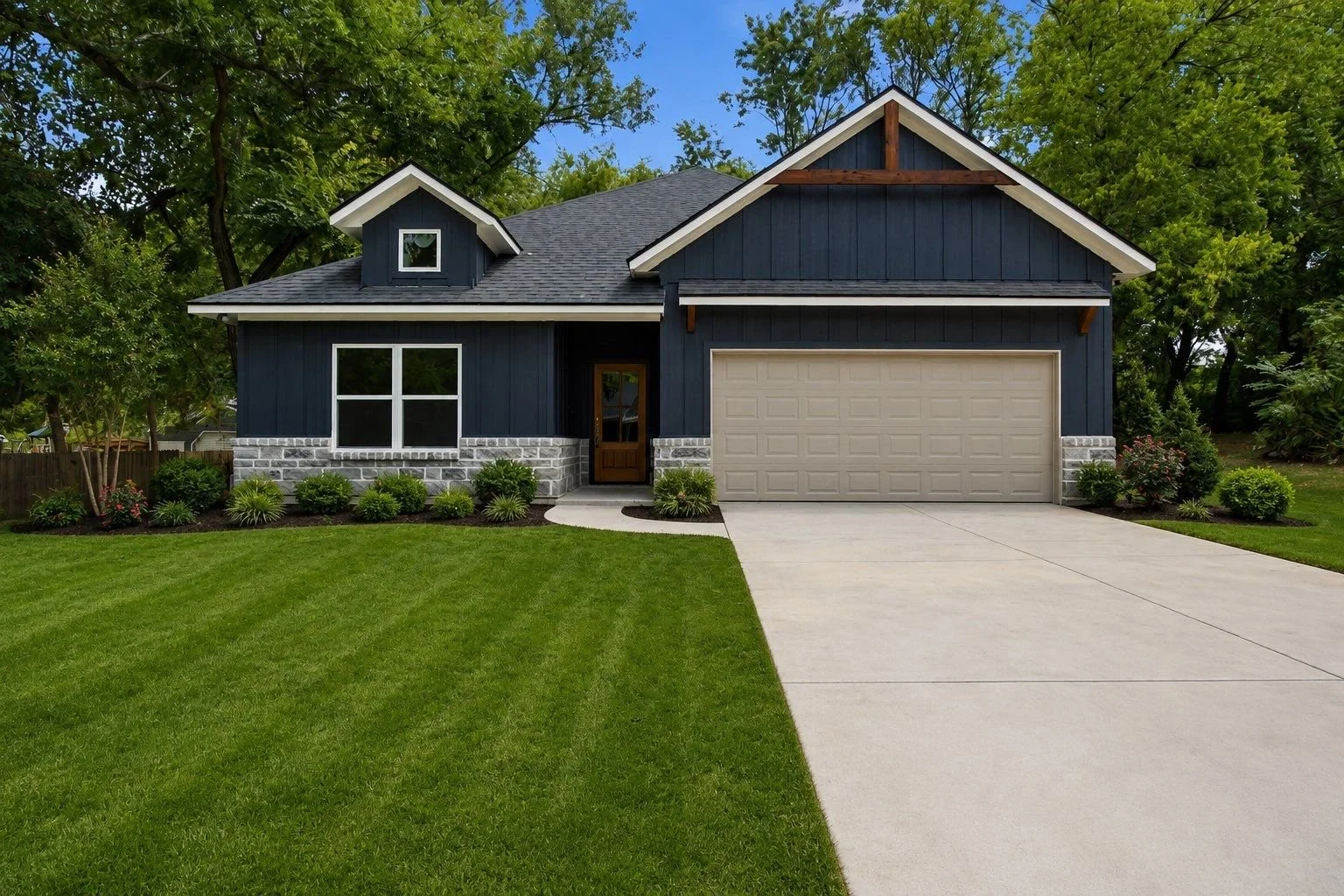1421 W Ball St (Weatherford)- Rented
