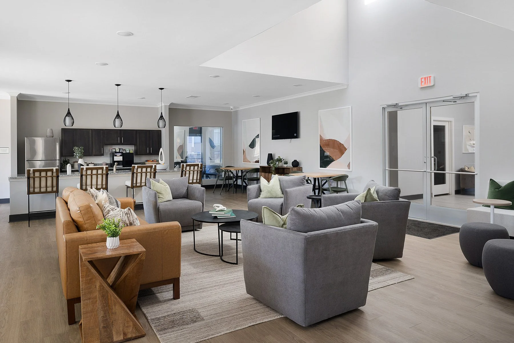 003 - Newtown Apartments - INTERNET (1).jpg