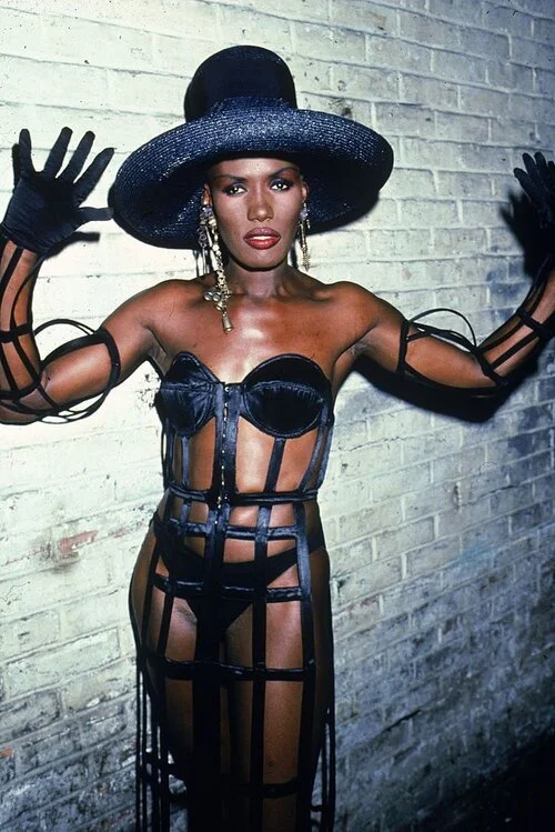 GRACE JONES TRANSFER 21.jpg
