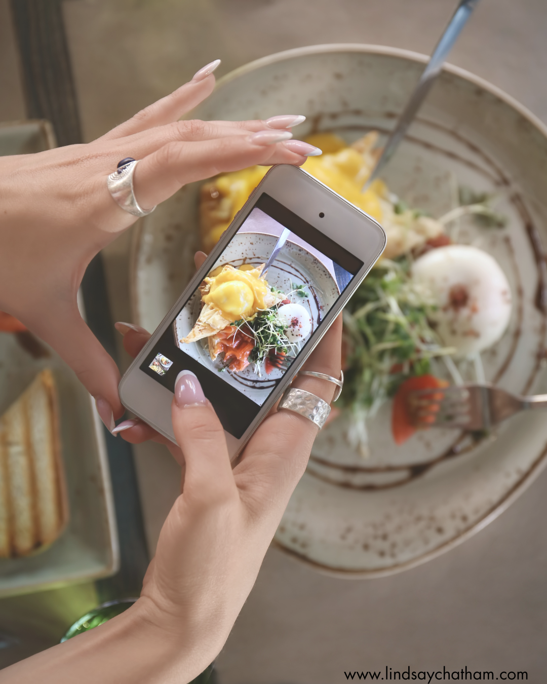 Real Food. Balanced Hormones.                   No Restriction.