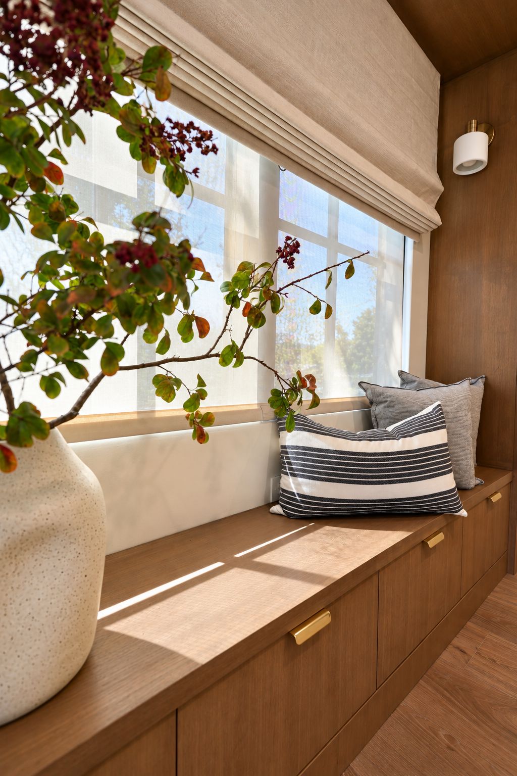 Modern Interior Designer in Burlingame CA.png