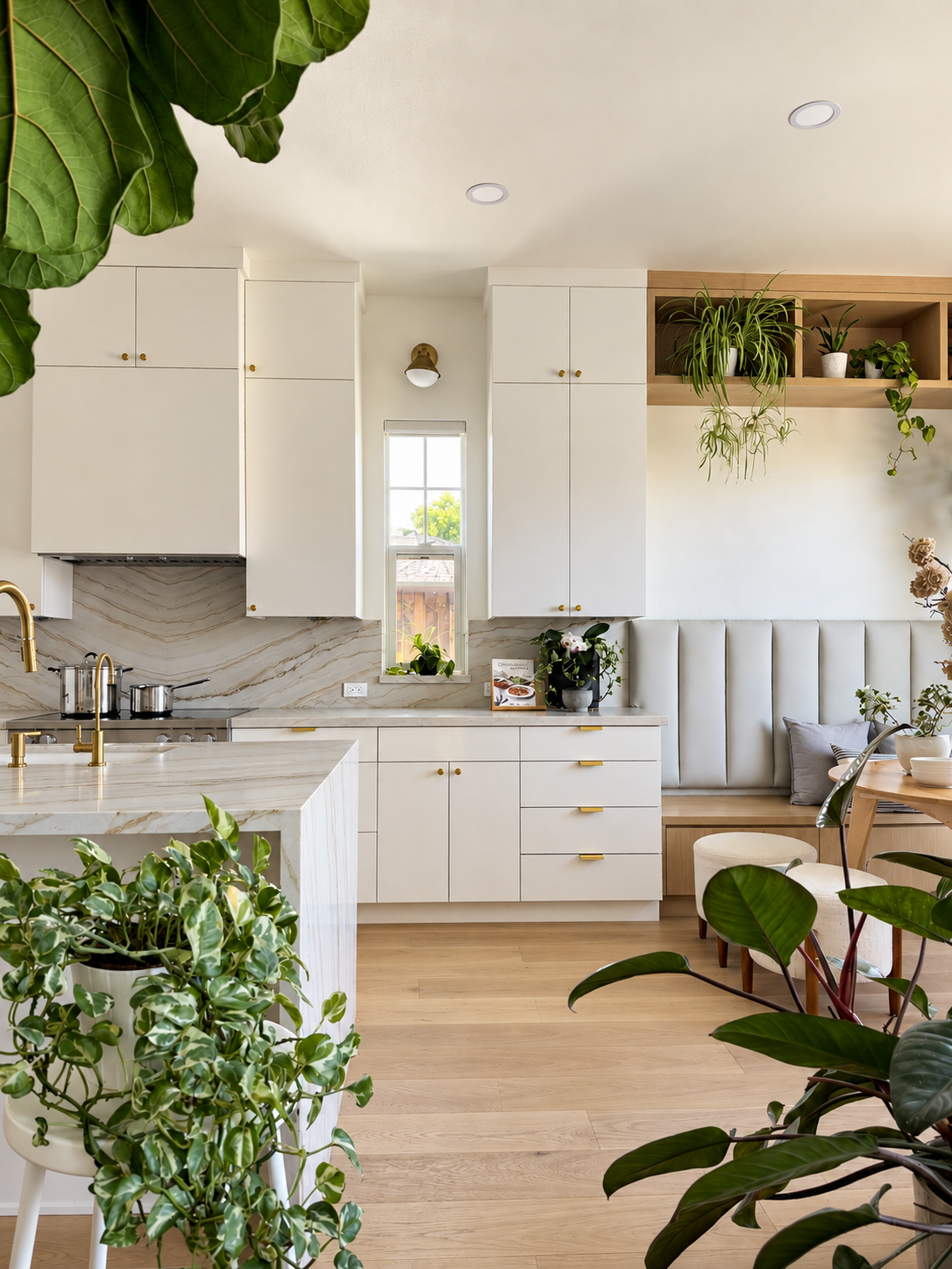 Jennifer Stathopoulos Interior Design Burlingame Residential Firm.png