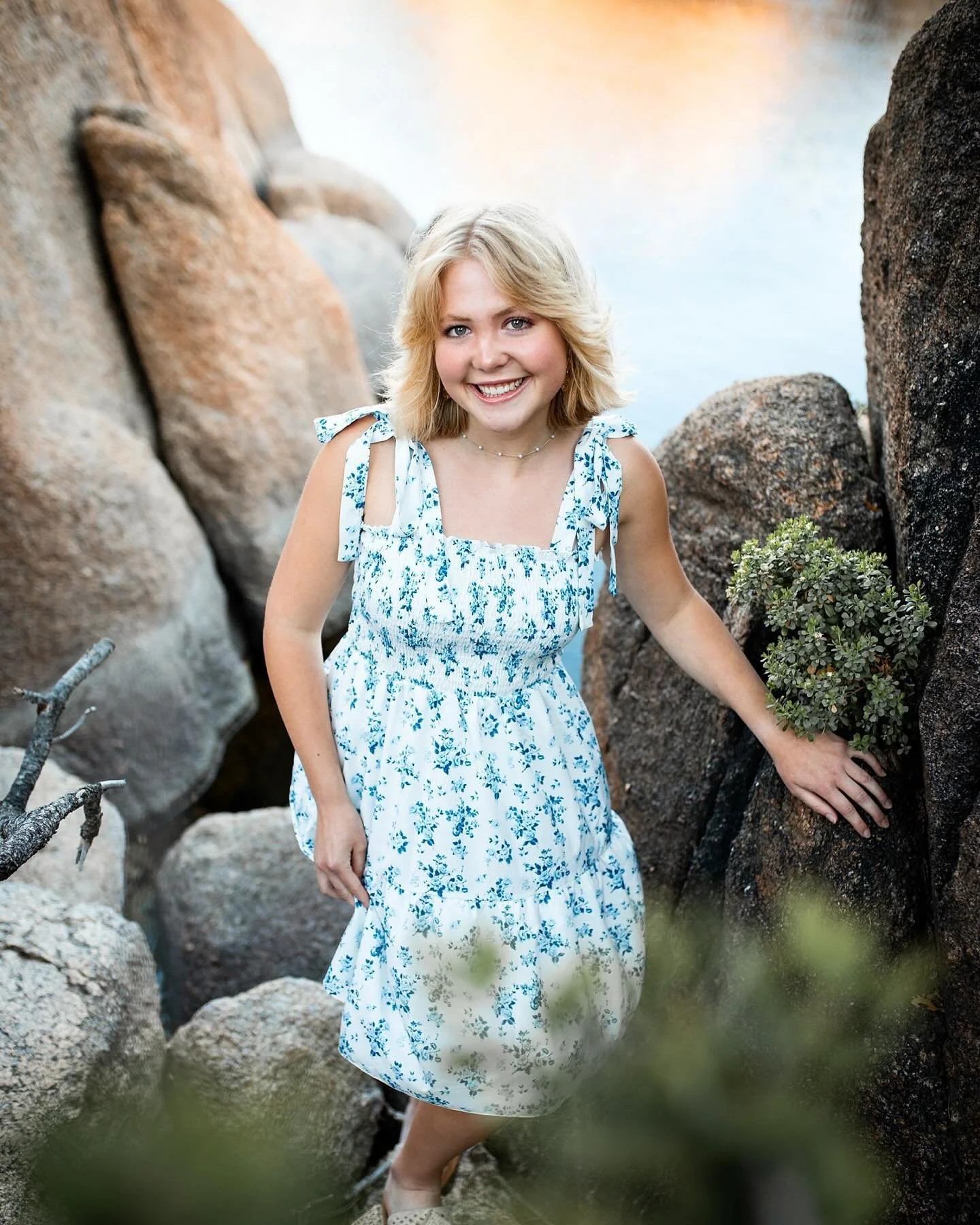 Look at this beauty! A little peek of @lizjoyanne&rsquo;s senior session a few weeks ago 😍 You wouldn&rsquo;t know it was one of the windiest days Prescott had all spring&hellip; she was such a great client, and is an even more impressive young lady