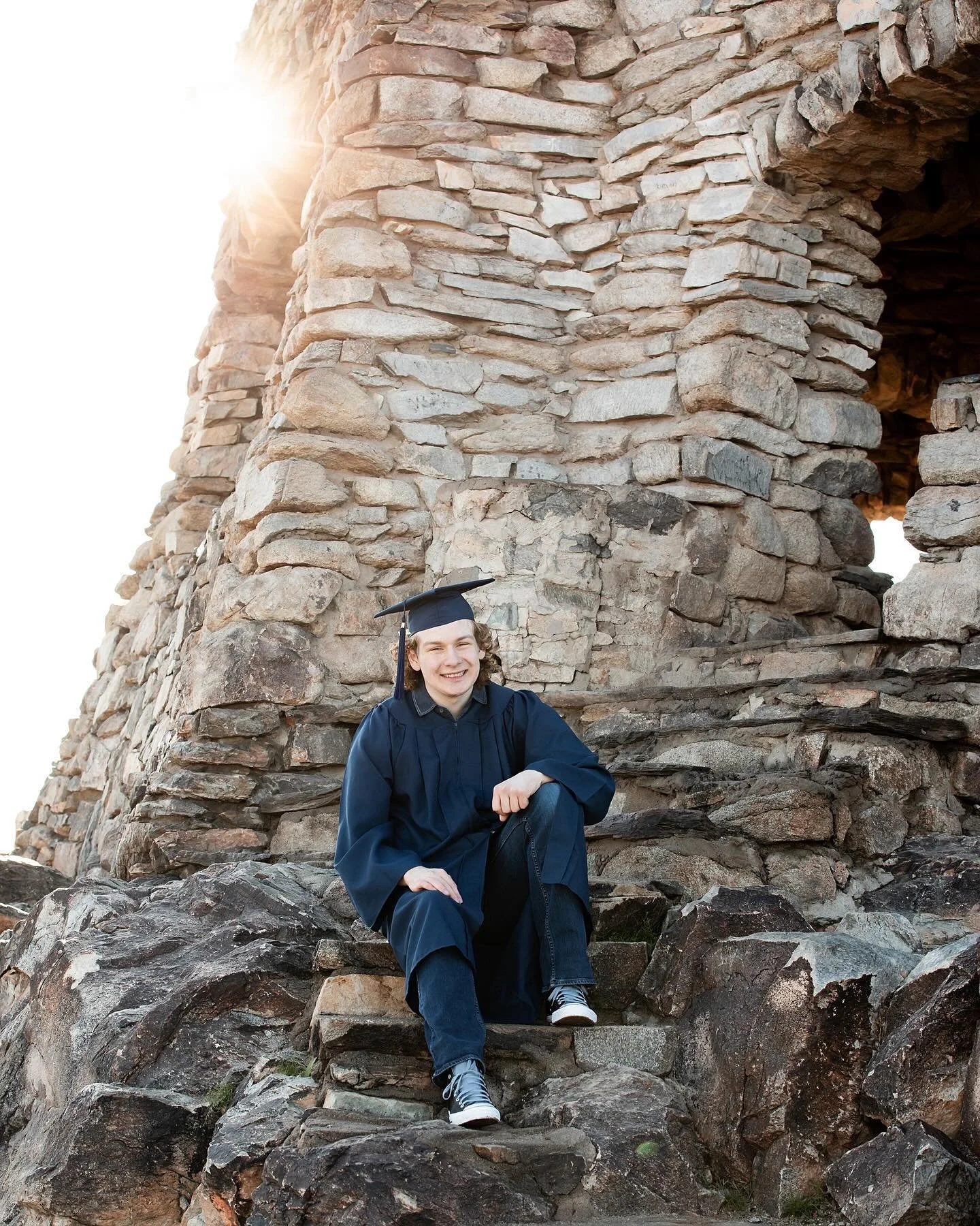 Have I ever mentioned how much I LOVE senior sessions?! There&rsquo;s just something about them&hellip; maybe it&rsquo;s the one-on-one time with a teenager in a celebratory and exciting time, the creativity of their sessions, or maybe even the palpa