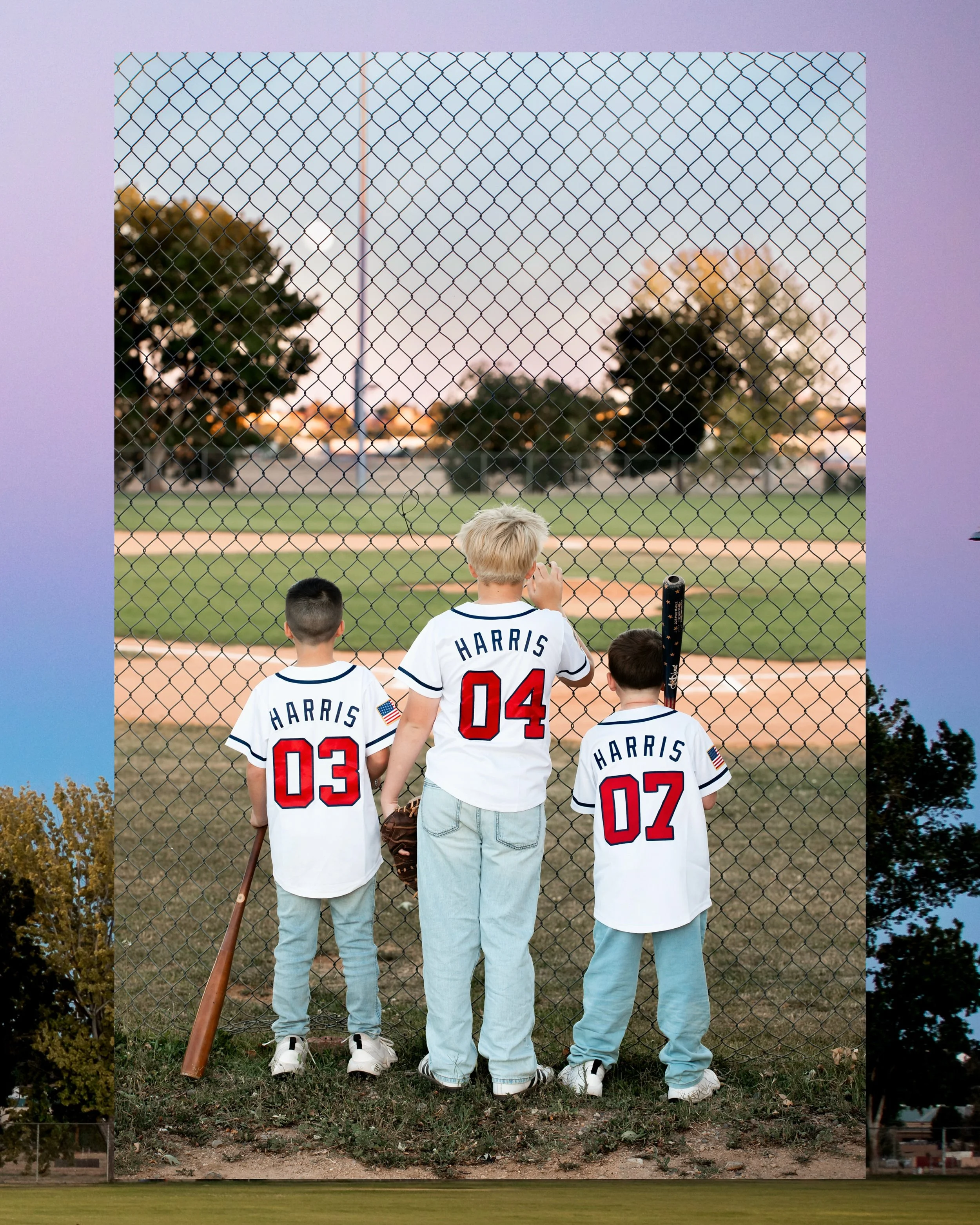 I&rsquo;m not sure I could&rsquo;ve planned a better final July 4th ballpark mini session 🍉🇺🇸⚾️ Scroll to see a peek of our fun! To think these boys almost didn&rsquo;t make it&hellip; 

Their sweet momma ended up in the hospital that week to moni
