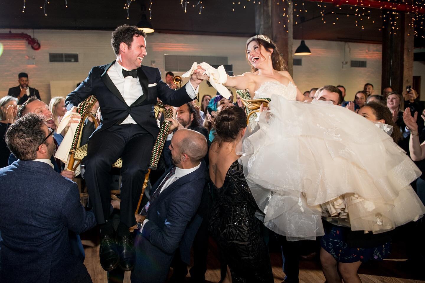 Been married to @ytmdrr one month. Definitely an excellent decision. 😊

📸: @davidperlmanphotography 

#wedding #jewishjoy #hora #happyanniversary #happy
