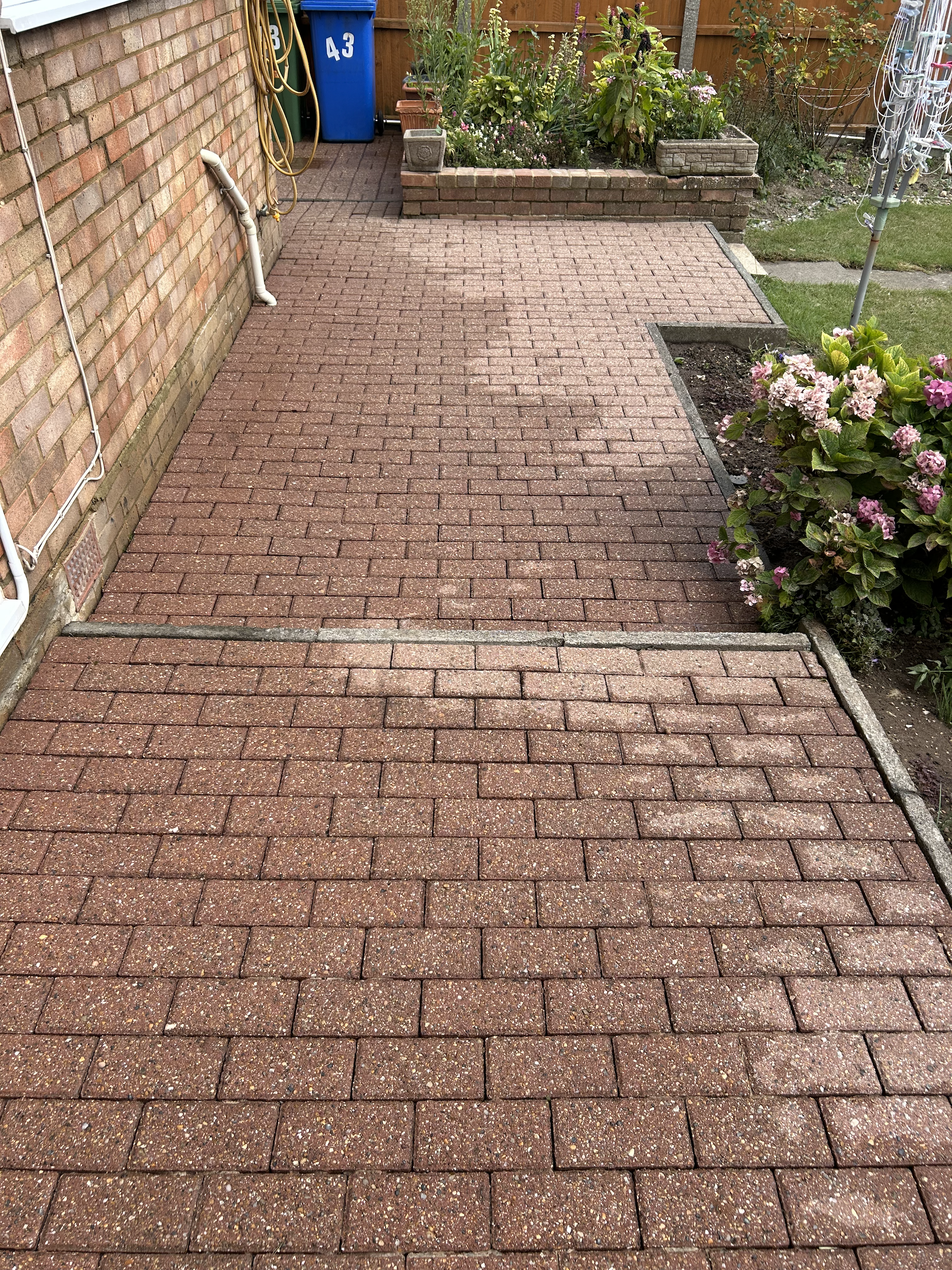 pavement-cleaning-gallery.png