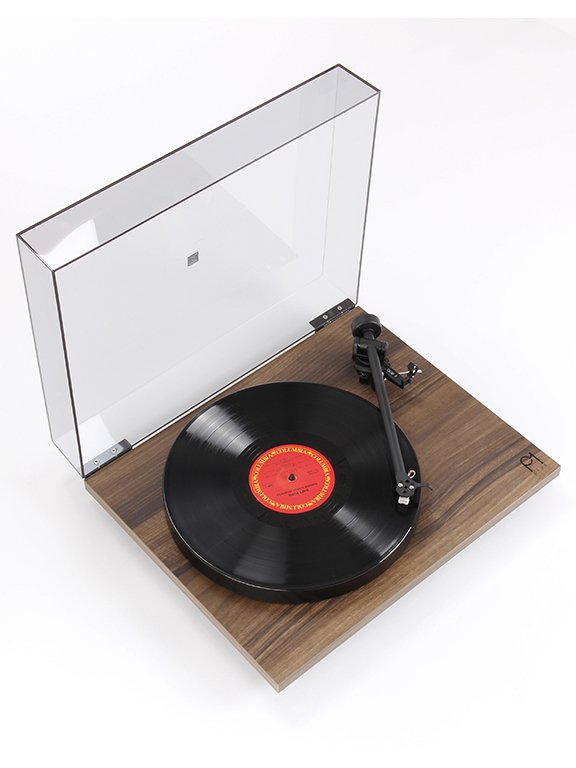 PLANAR_1_WALNUT_EFFECT_offside_lidopen_LP - Edited.jpg