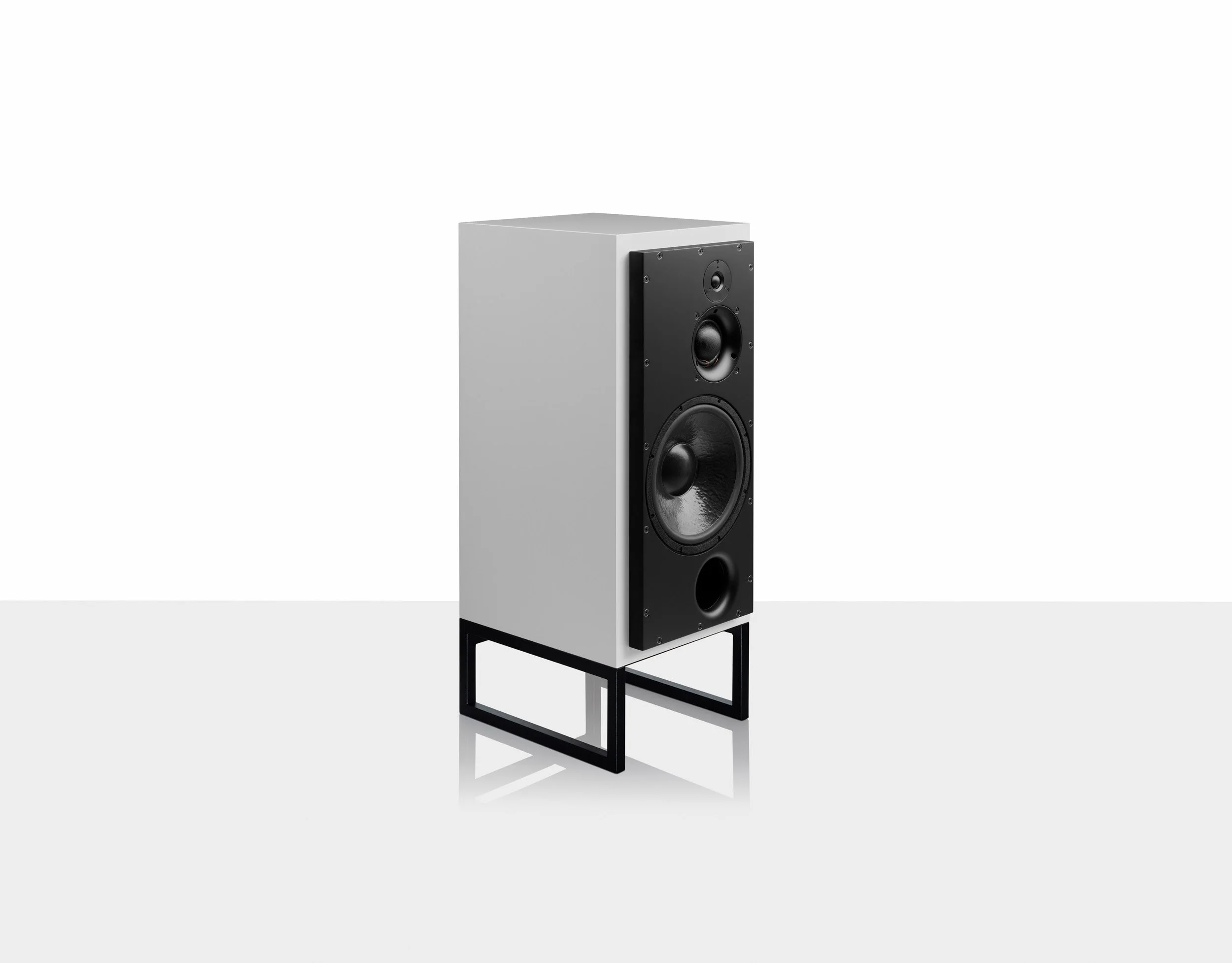 SCM100 Classic Satin White - Lower Res.jpg