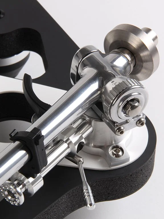 PL10 RB3000 bias housing detail.jpg