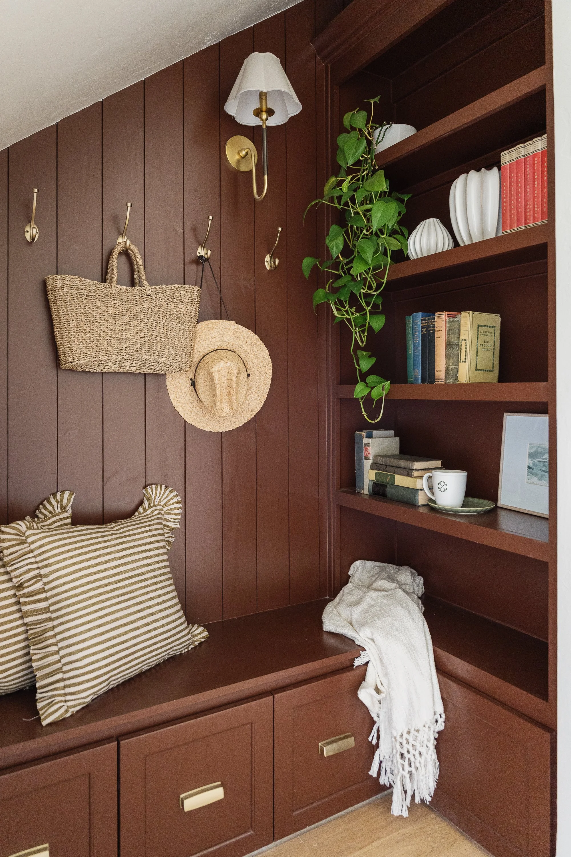 Mud bench locker wood cabinet
