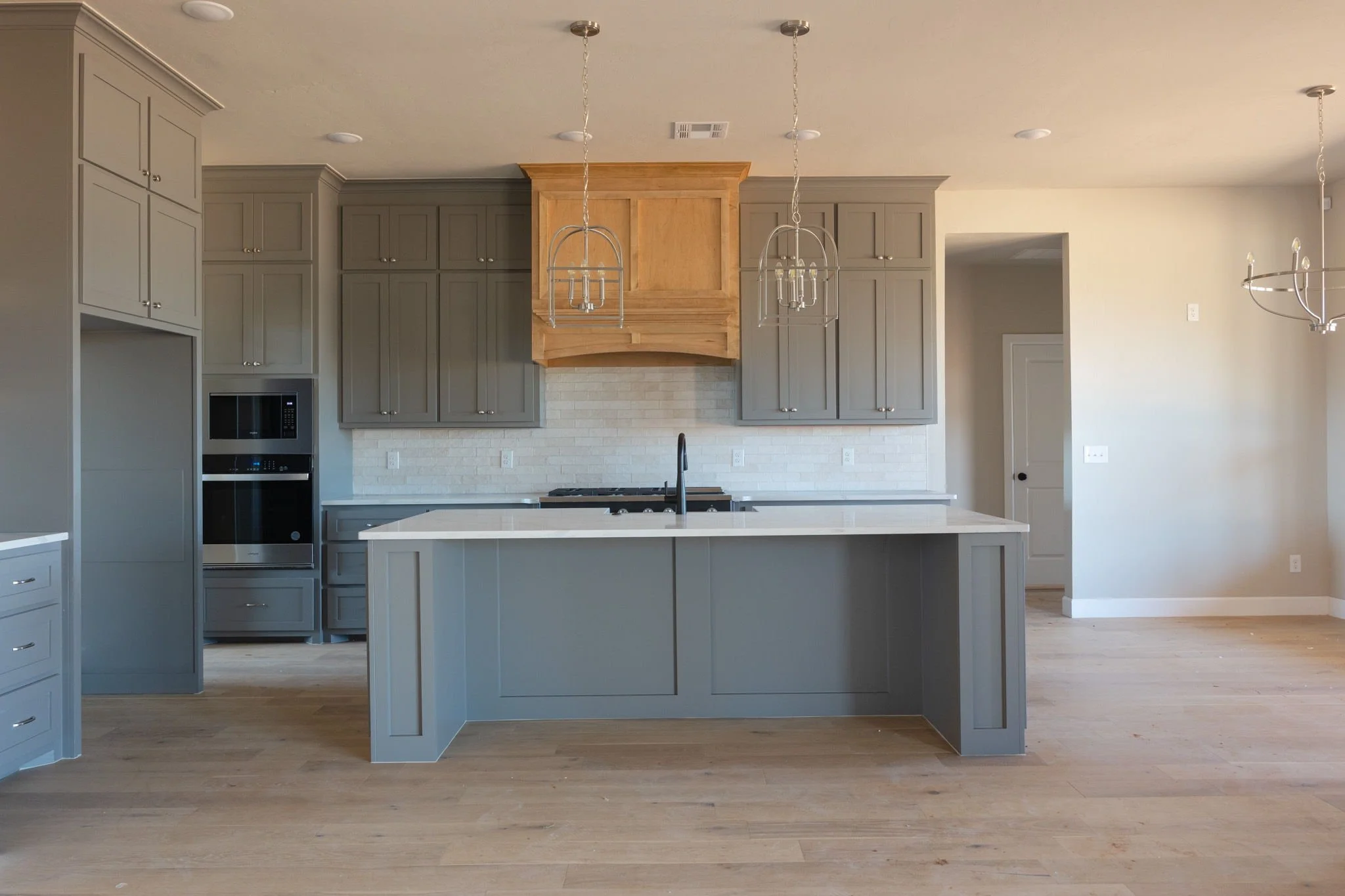46-web-or-mls-1135 valley view ln-46.jpg